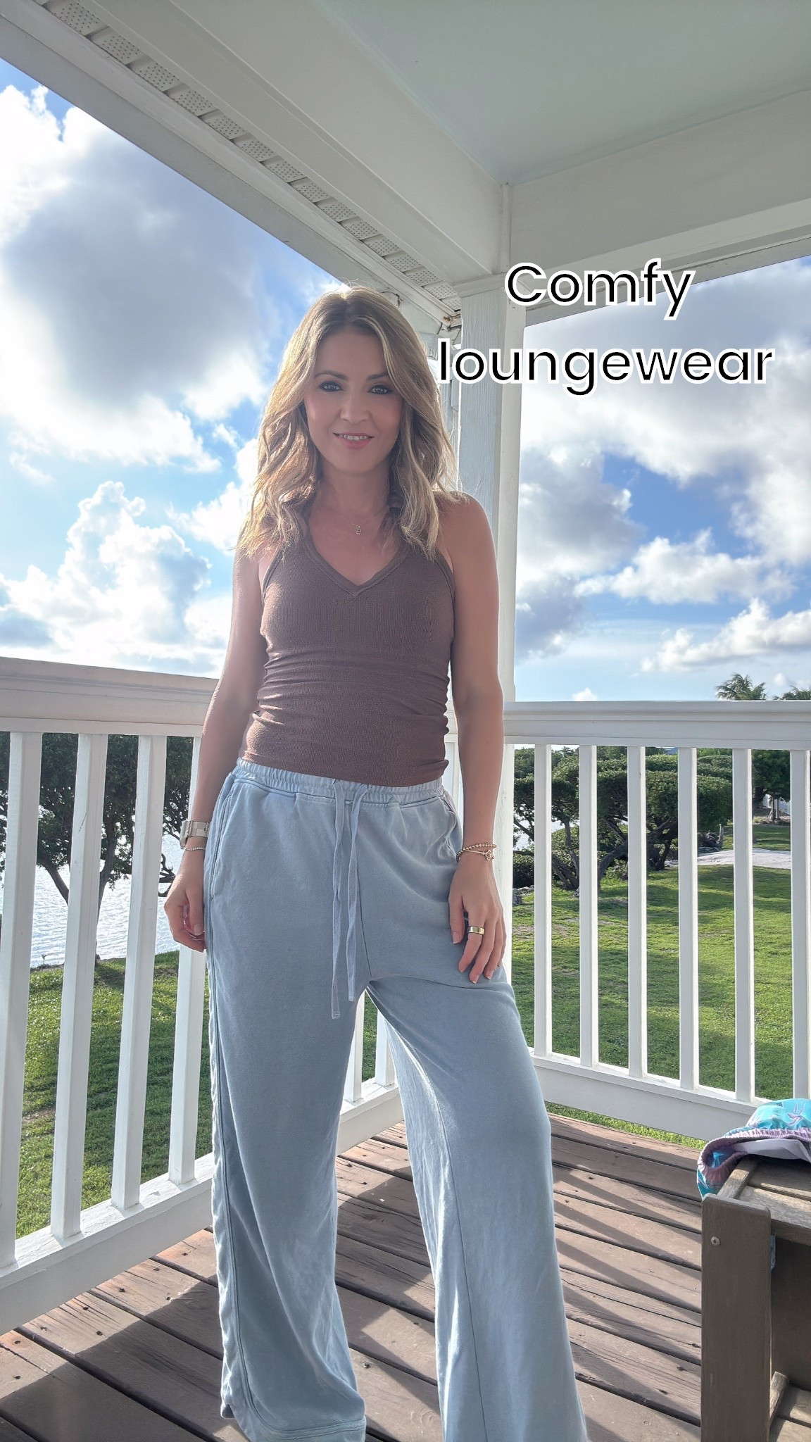 Comfy loungewear I brought on vacation
Built in bra tank
Sweats


#LTKFindsUnder50 #LTKStyleTip