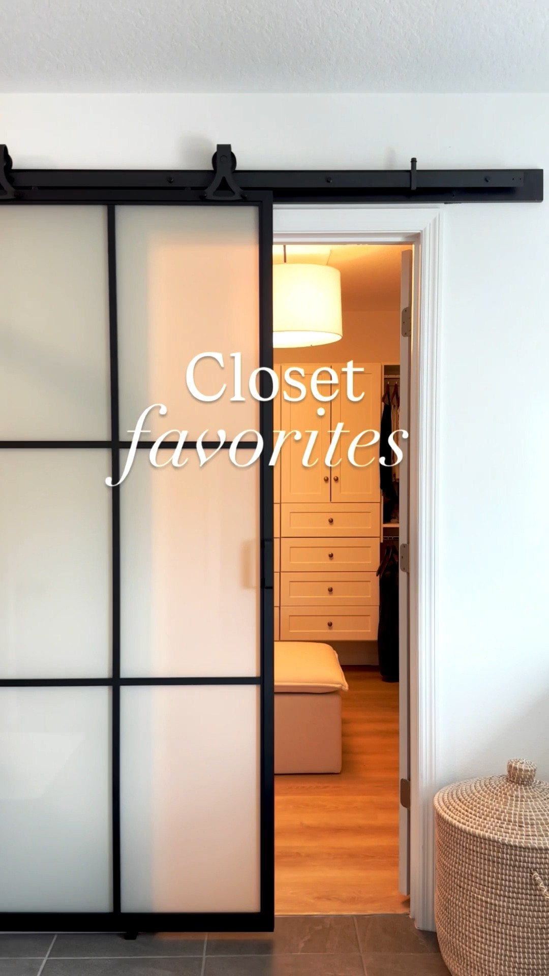 My favorite finds for tackling clutter in my closet 🫶😍



Closet organizing 
Organization 
Home
Home decor
Home refresh
Spring home refresh 
Closet makeover
Closet
Must haves 
Closet diy 

#LTKSaleAlert #LTKHome
