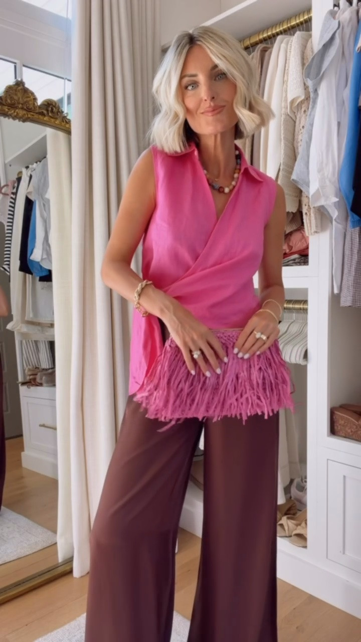 Pink & brown is such a fun color combo! This fringe purse is such a great statement piece for summer! Wearing XS/0.

Loverly Grey, Ann Taylor, summer fashion, summer outfit ideas, summer workwear, summer office outfit ideas

#LTKootd #LTKSeasonal #LTKWorkwear