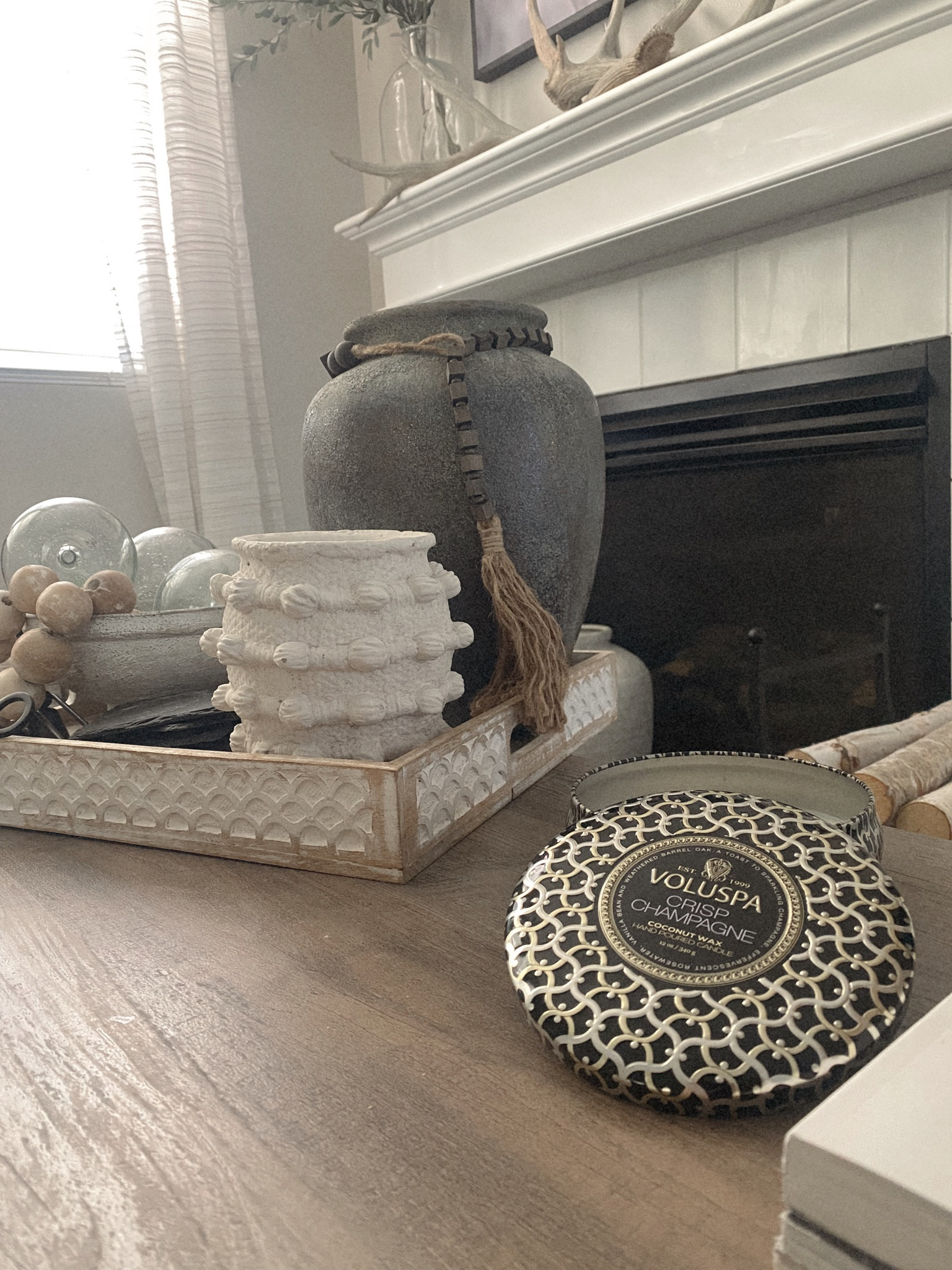 One of my favorite scents! 

Voluspa, neutral home, Nordstrom, Anthropologie, Pottery Barn