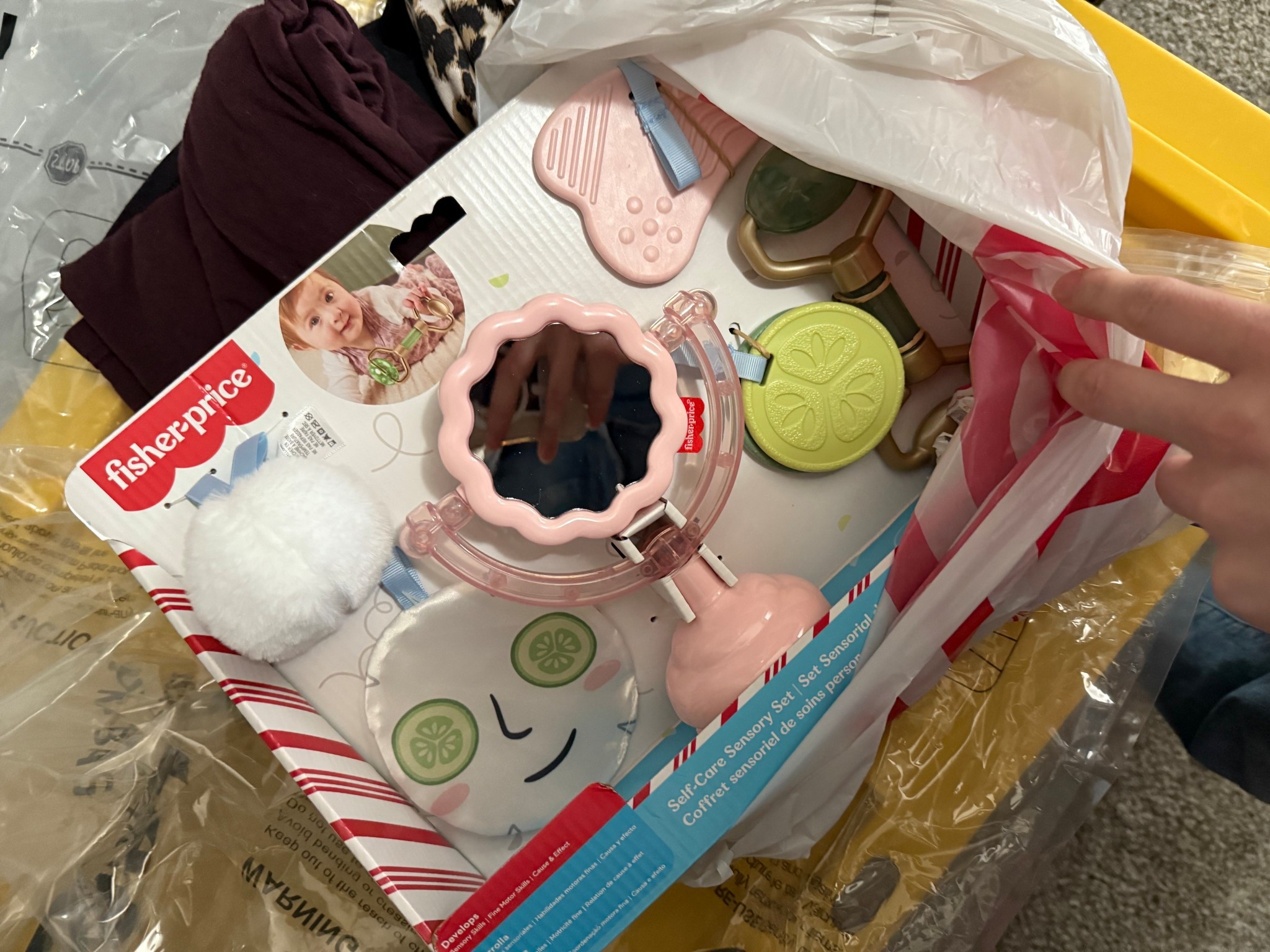 This is the cutest baby’s first Christmas for. Little girl !  #babygirl #spaday #selfcare #babyselfcare #cutebabygiftideas #cutebabygift

#LTKHoliday #LTKBaby