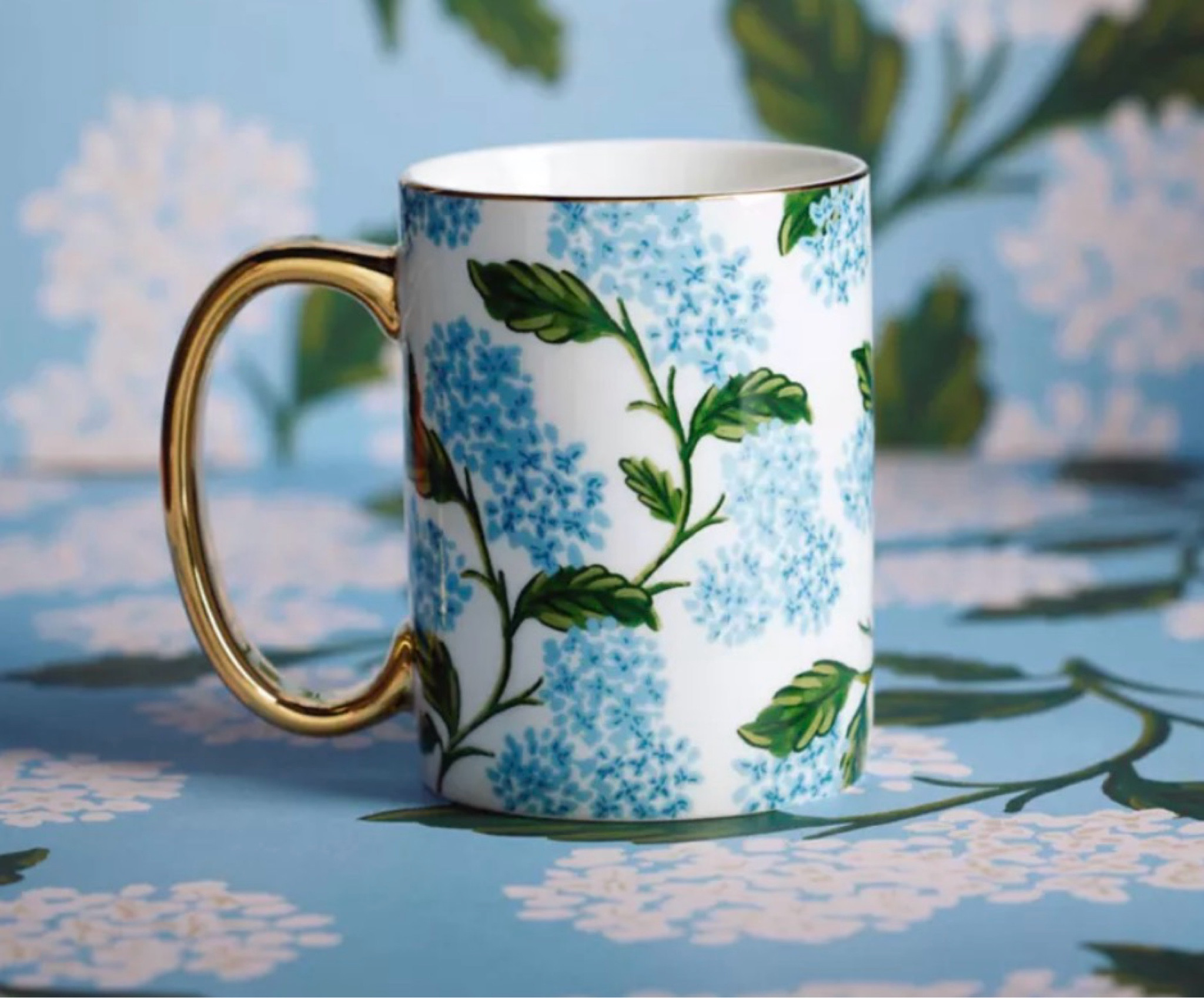 My mug🩵🩵

#LTKdayinmylife #LTKgrwm #LTKootd