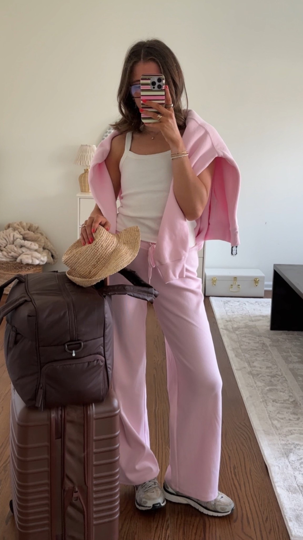 travel ootd / aritzia villa pink! wearing size S in the pants & M in hoodie. tank is brandy melville! @Aritzia #aritzia #ootd #LTKootd #style #travelootd 