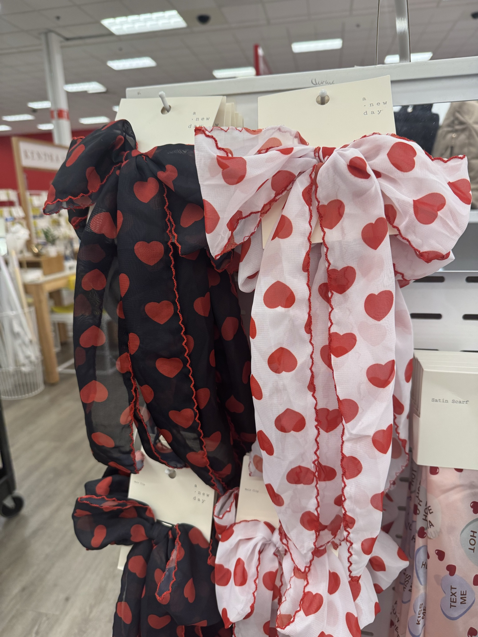 Heart valentine bows 

#LTKFindsUnder50 #LTKSeasonal