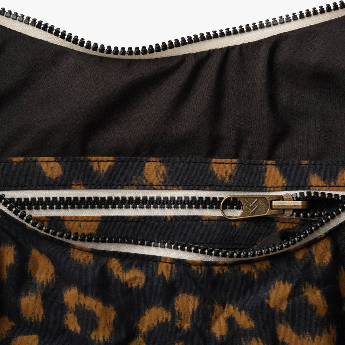 Thread Wallets Crossbody Bag Hendrix - Black/Brown | Target