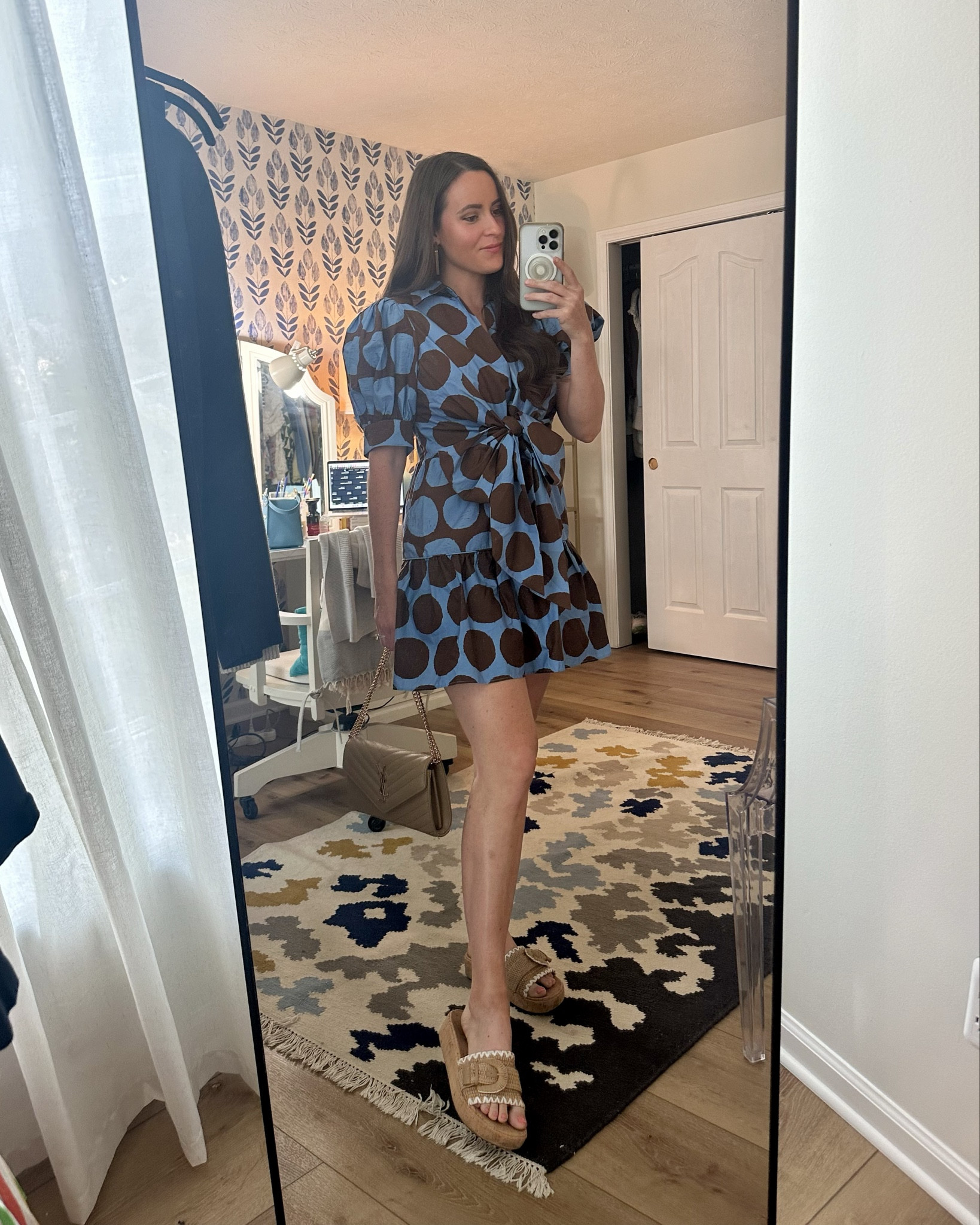 I need this dress in every color! I also swear by these shoes! 