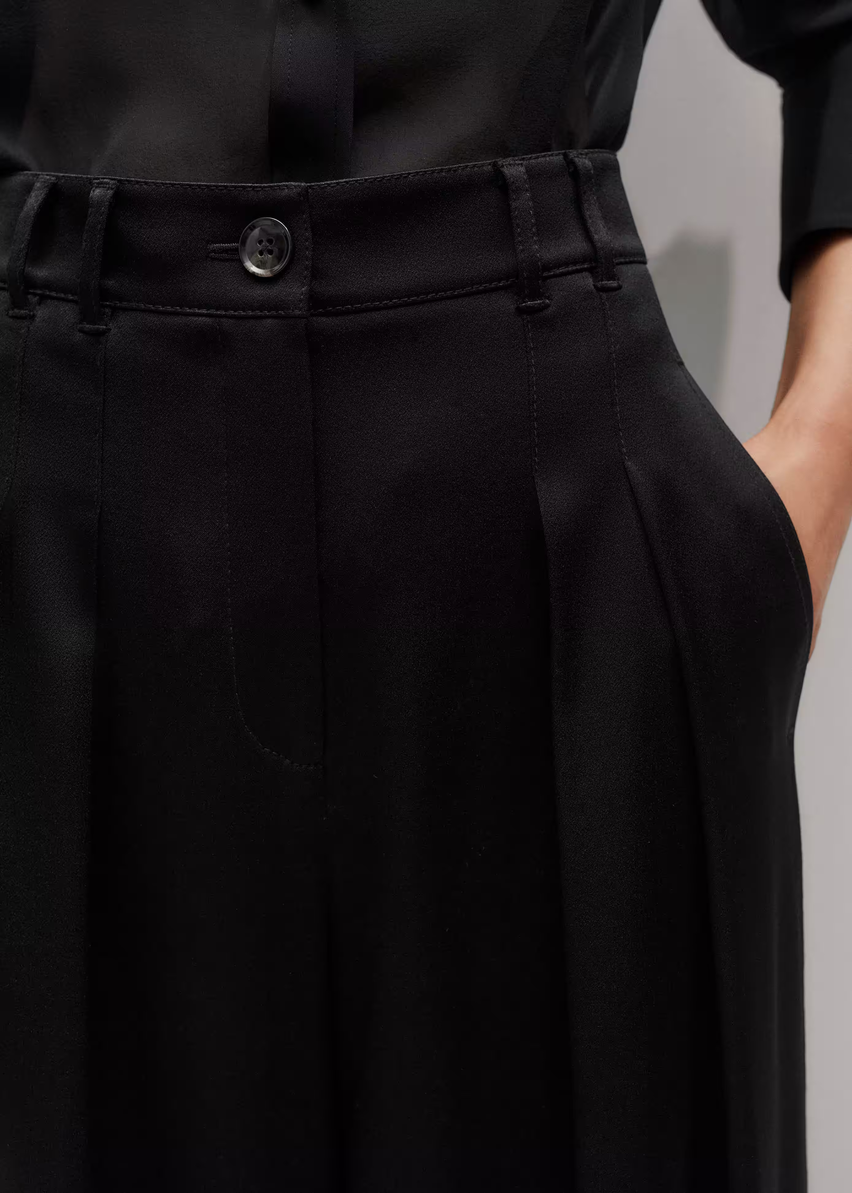 Double Pleat Pant Fluid Satin | ME+EM US