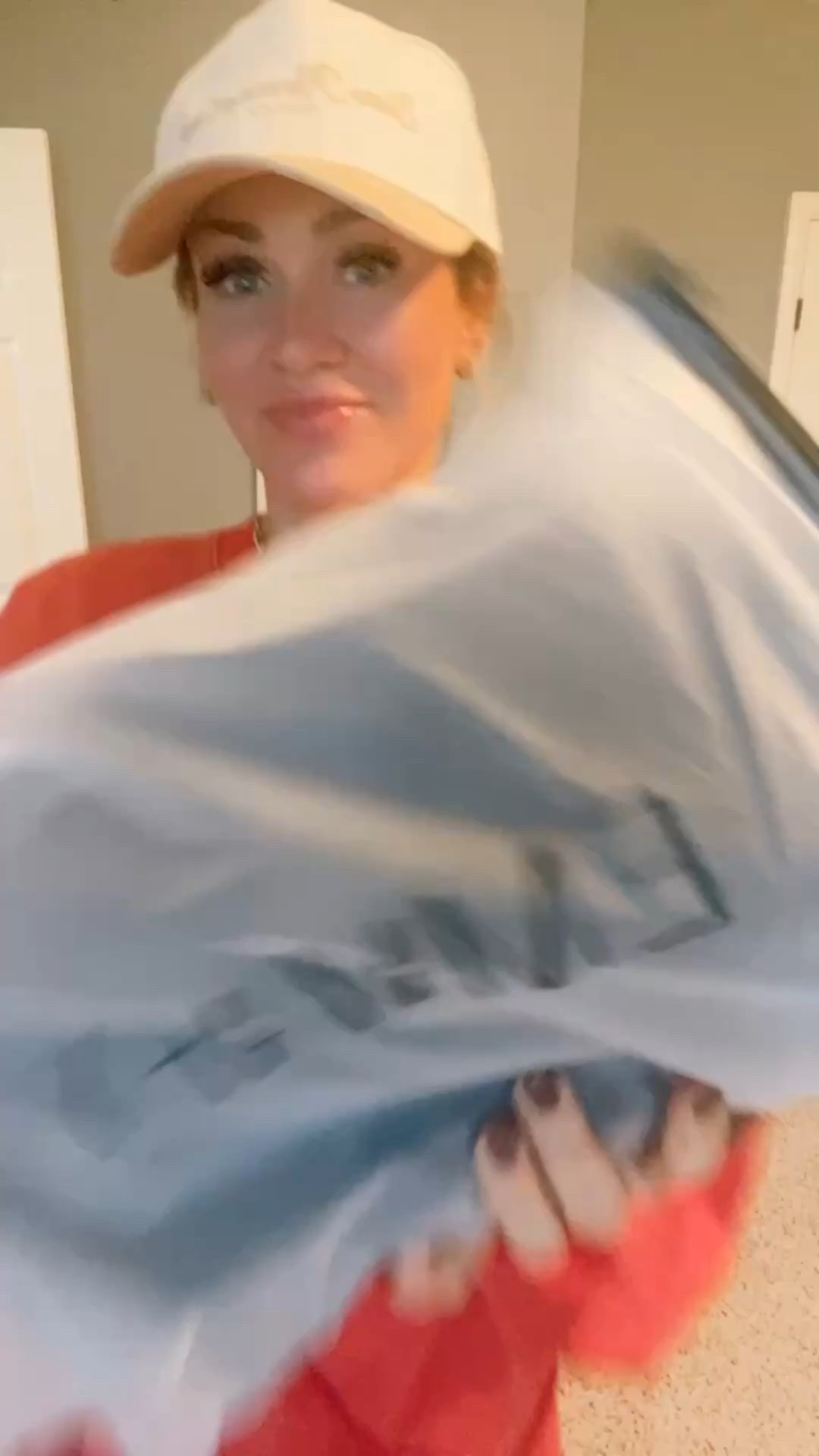 Viral Mary Poppins bag