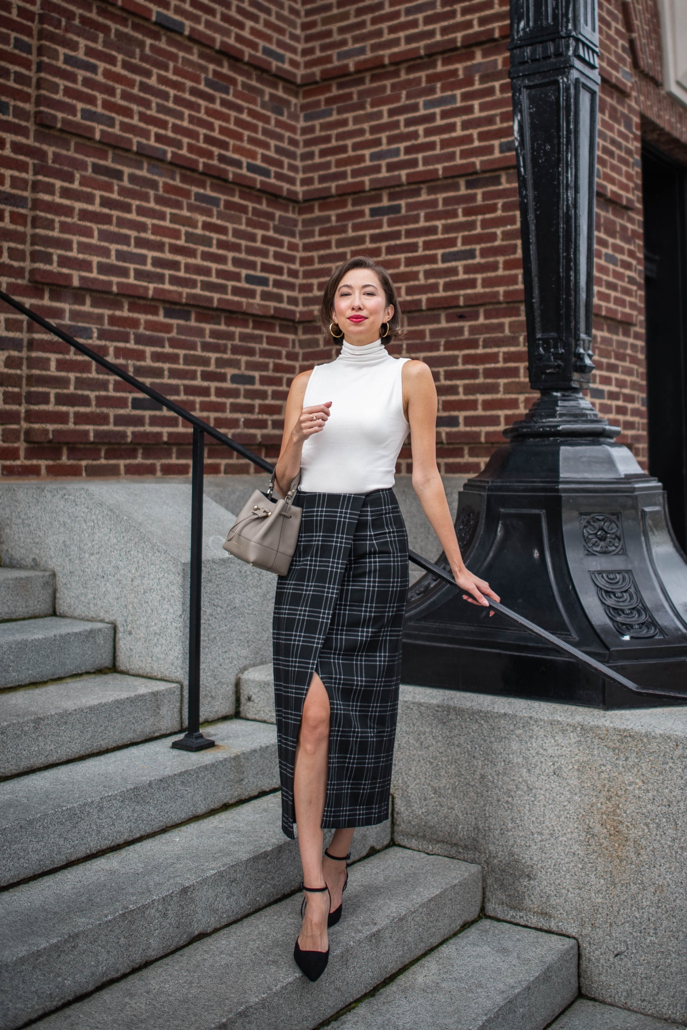 Fall workwear never looked so good ✨

M.M. Lafleur Jett tank and Amara skirt // get 20% off your first order with code VANESSA20

Inez Maya heels // get 15% off with code PSVanessa15

#workwear #officestyle #corporatestyle 

#LTKWorkwear #LTKItBag #LTKShoeCrush