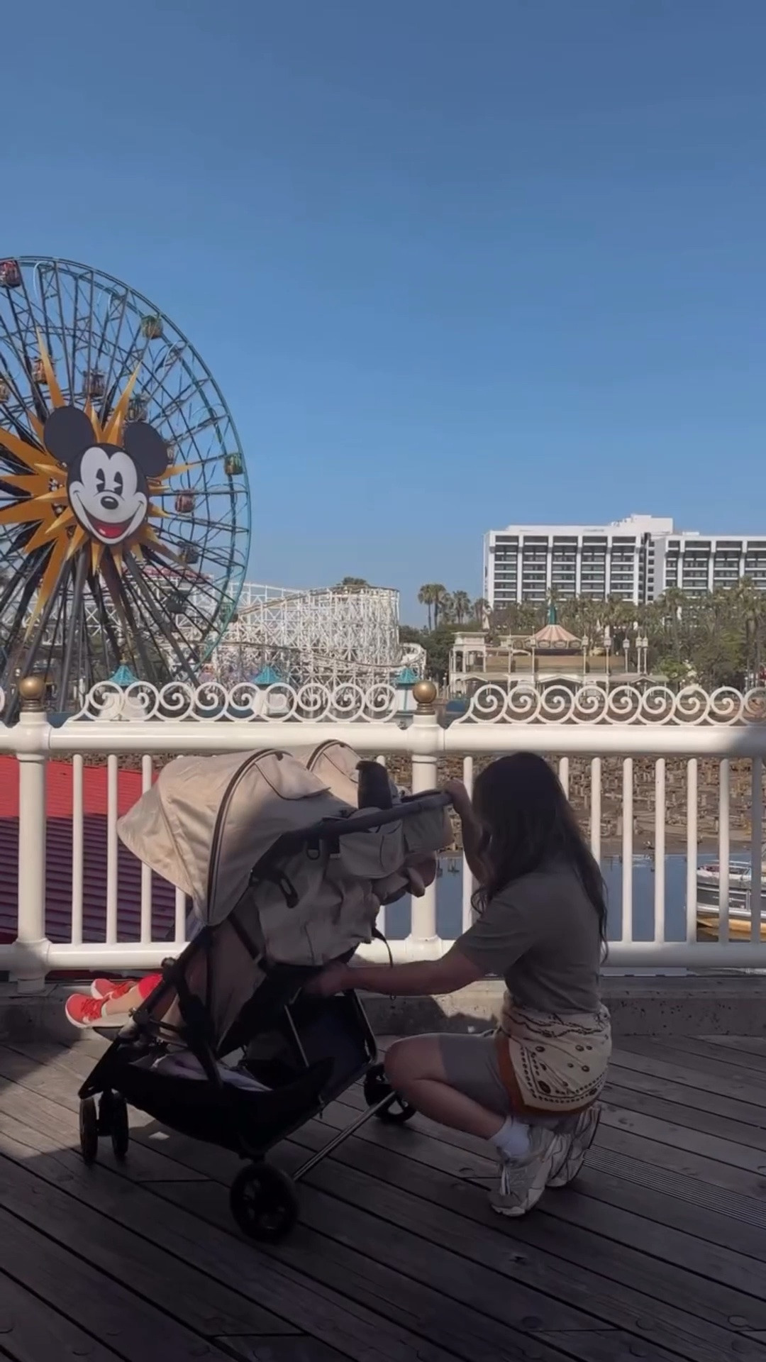 She is beauty, she is grace, she’s @zoestrollers ✨ The Twin stroller was pure Disney magic — we truly wouldn’t have made it through our trip without it. Never thought I’d become a double stroller mom, but it became the star accessory of our @disneyland trip. You guys, the girls napped in it every 👏 single 👏 day thanks to the recline and extra-wide shades, and the storage + pockets carried basically our whole life for long days in the park. It was so easy to maneuver and honestly made those long Disney days feel fun instead of exhausting. I can’t believe I almost convinced myself we didn’t need a stroller — we wouldn’t have had such a magical time without it ✨ love you @zoestrollers !! 🍊