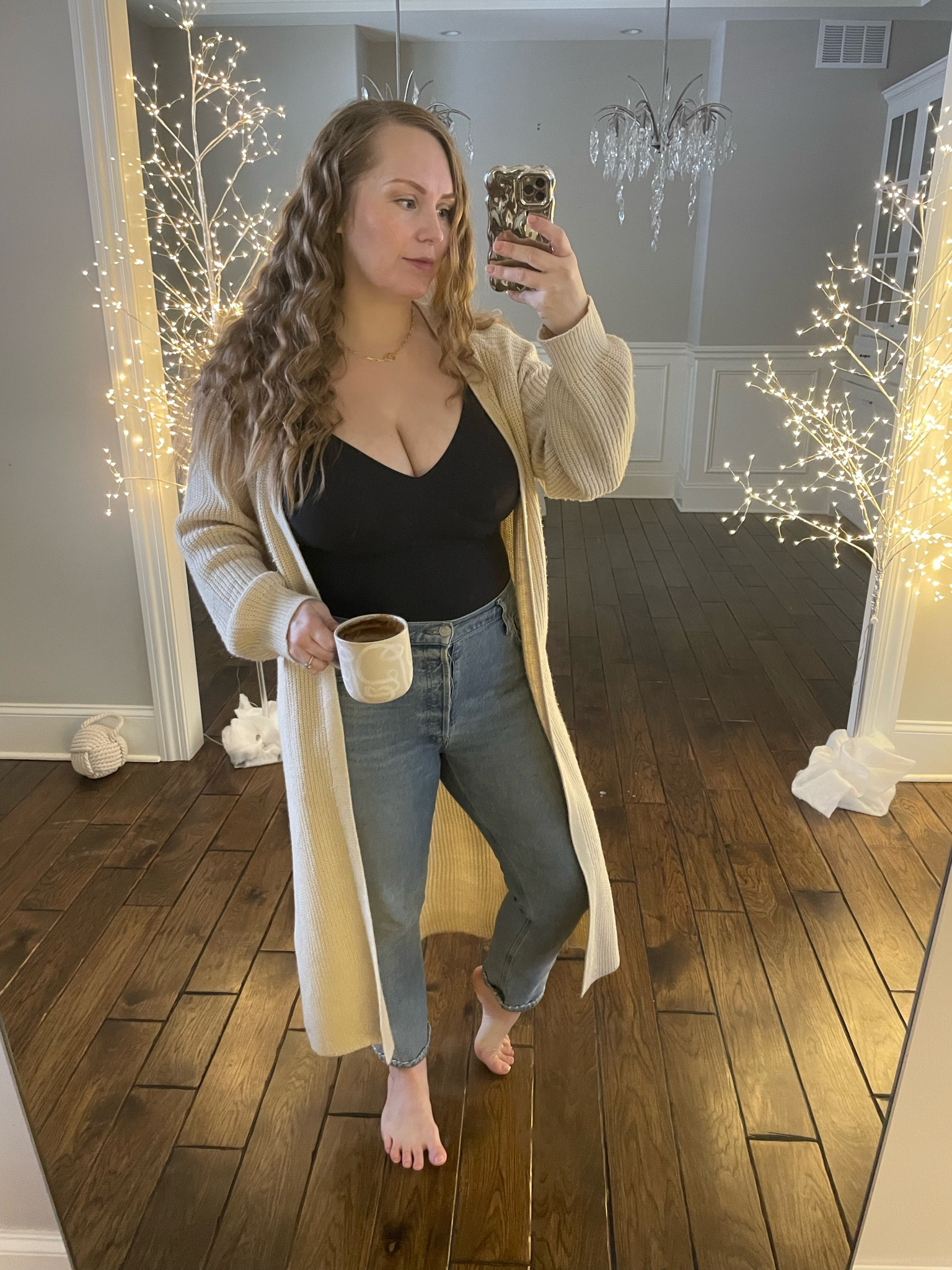 Jeans & Coffee kind of day

#LTKmidsize #LTKfindsunder50