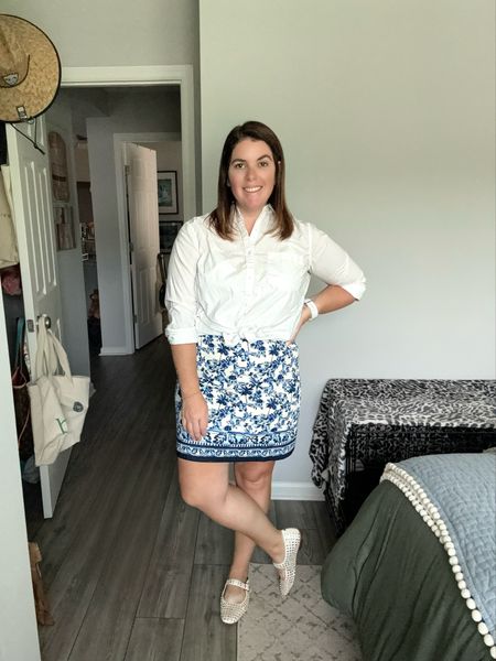 I tried really hard to not purchase this Loft skirt, but we can tell that didn’t last long! 😂 The skirt is the cutest and the print is gorgeous! The skirt and top run TTS and are 30% off! The shoes are the perfect match for this look and they also run TTS! 

#LTKMidsize #LTKSaleAlert #LTKStyleTip