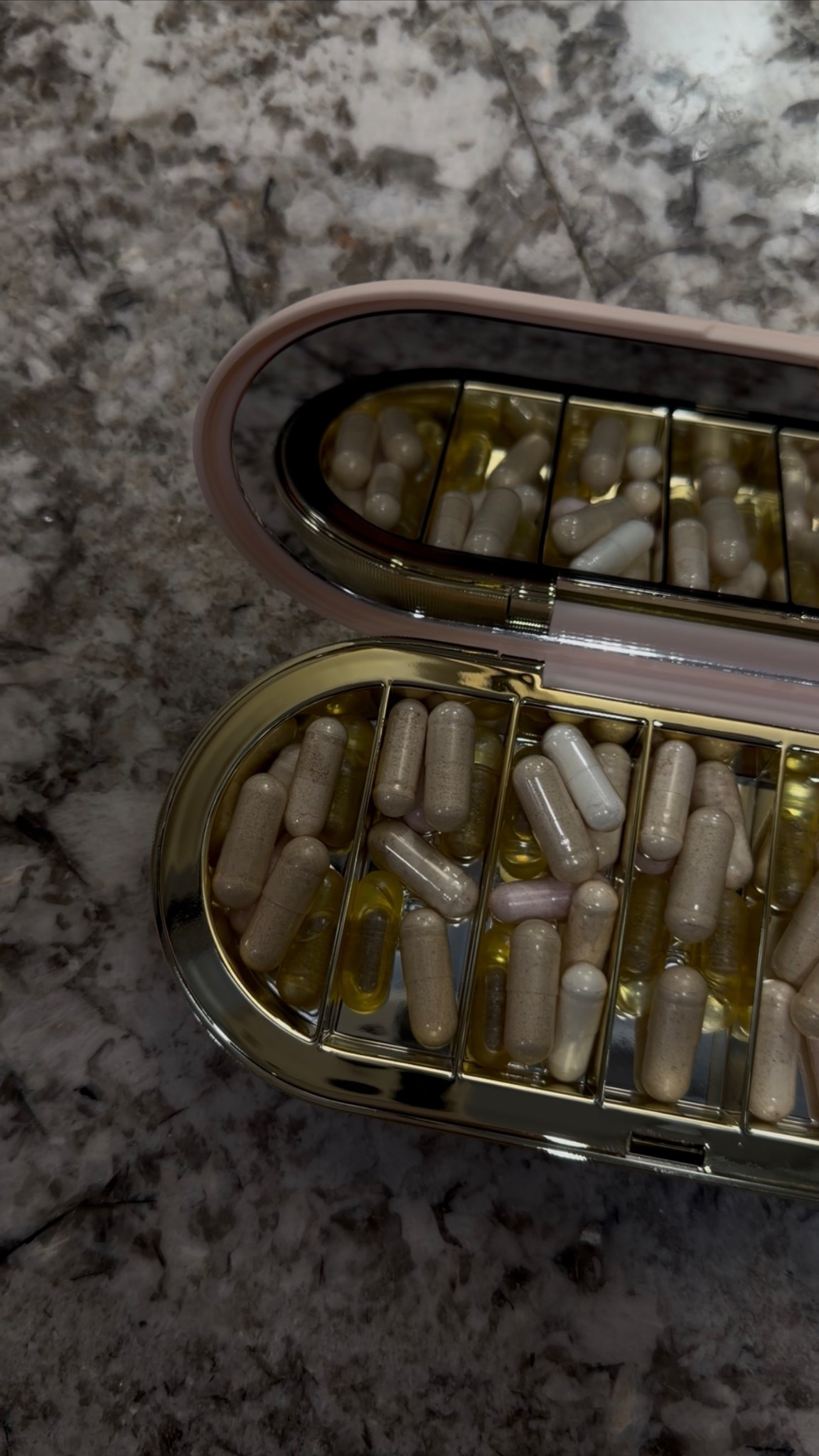 pill case but make it chic✨