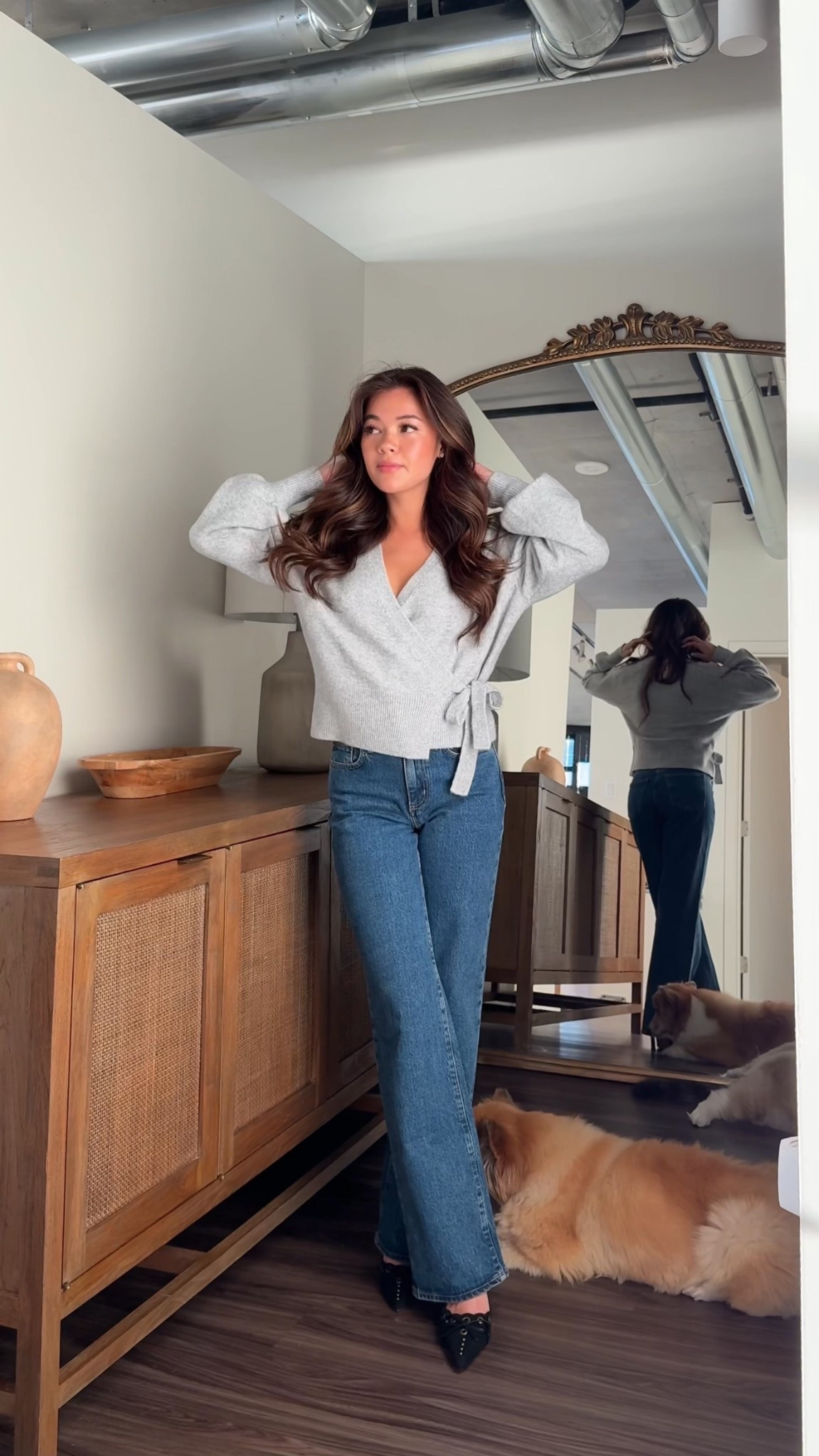 Top- Color: HEATHER CHROME Size: S
Jeans: Show Me Dark Bleu size 23