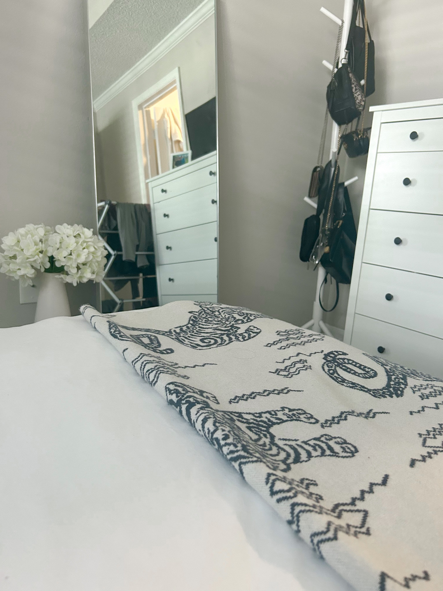 Some bedroom favorites #neutralbedroom #bedroomdecor #ikeadresser

#LTKFind #LTKunder100 #LTKhome