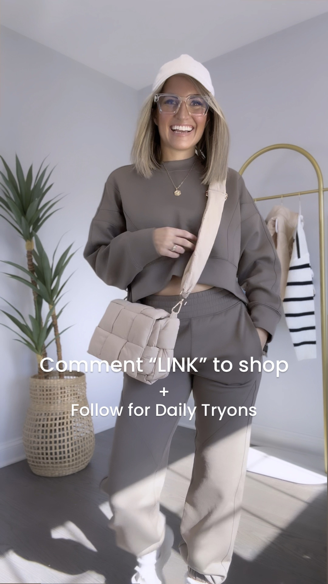 Abercrombie Semi Annual SALE! Major Sale as low as $19 ✨🤍on all comfies + jesns! Neoknit mini staring at $39  

Abercrombie, sale, jeans, denim, 90s jeans, Abercrombie set, Ypb, Neoknit, cropped sweatshirt, joggers, loungewear, Athleisure, Abercrombie jeans, mom jeans, relaxed fit jeans, wide leg jeans, jean shorts, long jeans shorts, high waisted jeans, legging friendly top

#LTKsalealert #LTKfitness #LTKVideo