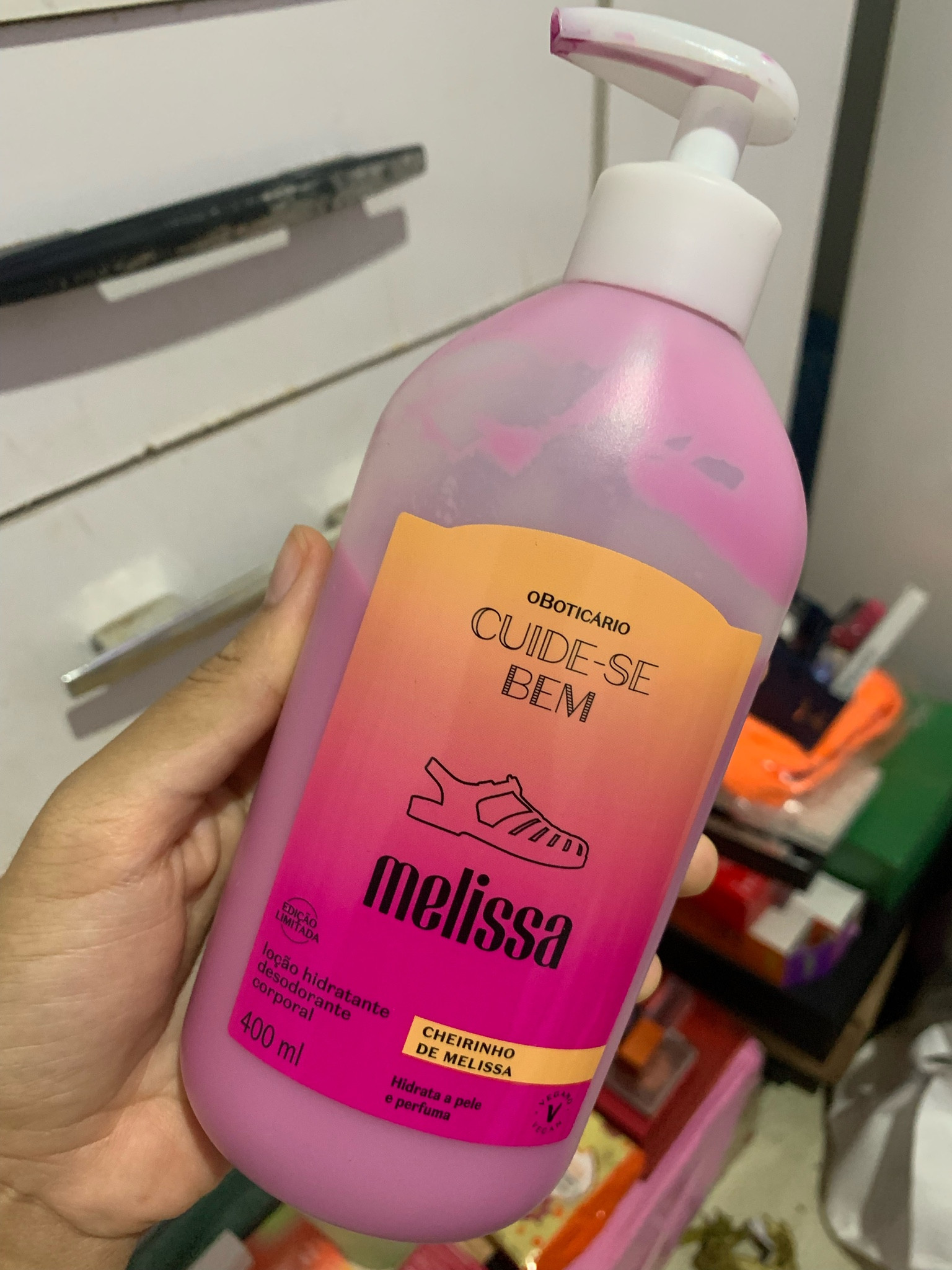 Hidratante Cuide-se Bem Melissa da O Boticário. Hidrata muito bem a pele e tem um cheirinho muito bom. 💕✨✨

#ltkgift 

#LTKbeauty #LTKGiftGuide #LTKbrasil