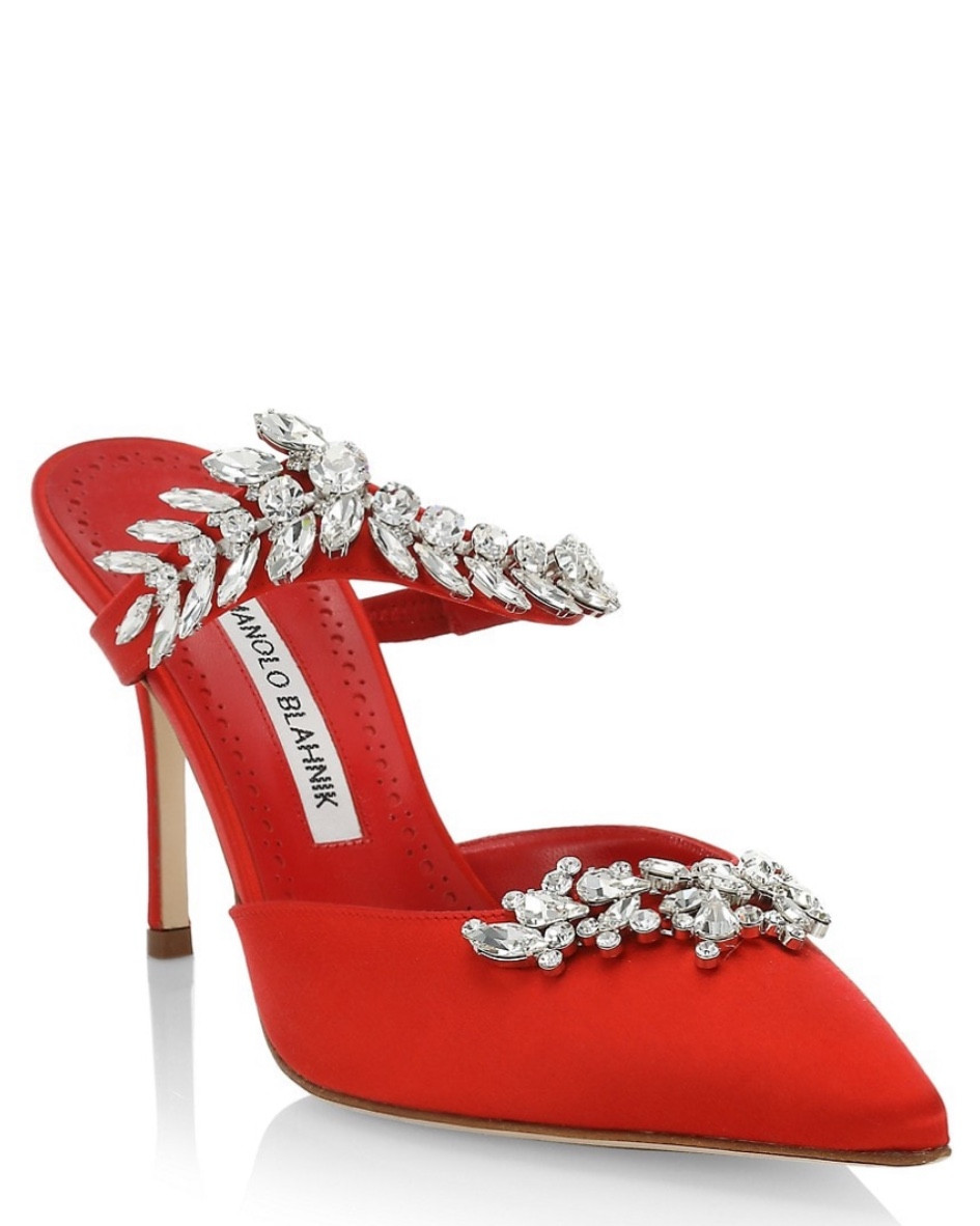 Manolo Blahnik Lurum 90 Embellished Satin Mules

#LTKGiftGuide #LTKHoliday #LTKSeasonal