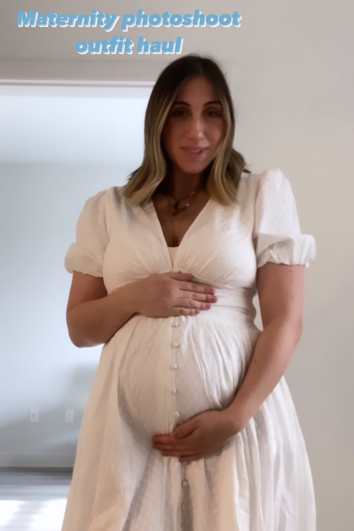 My maternity photoshoot is next weekend and I picked out a few looks to dress the bump. 

#LTKbump #LTKstyletip #LTKSeasonal