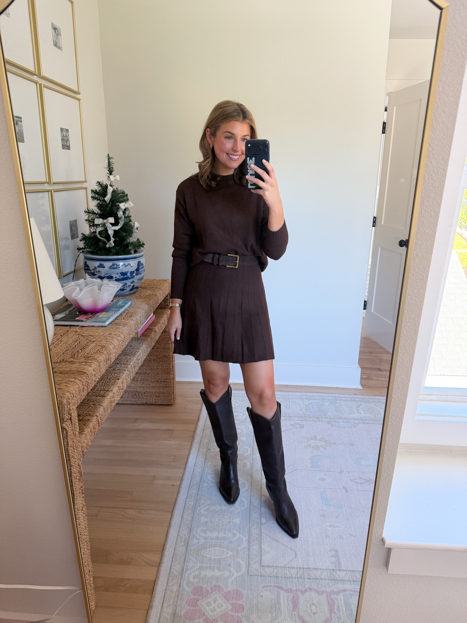 Perfect cozy matching set for fall! Wearing a S!