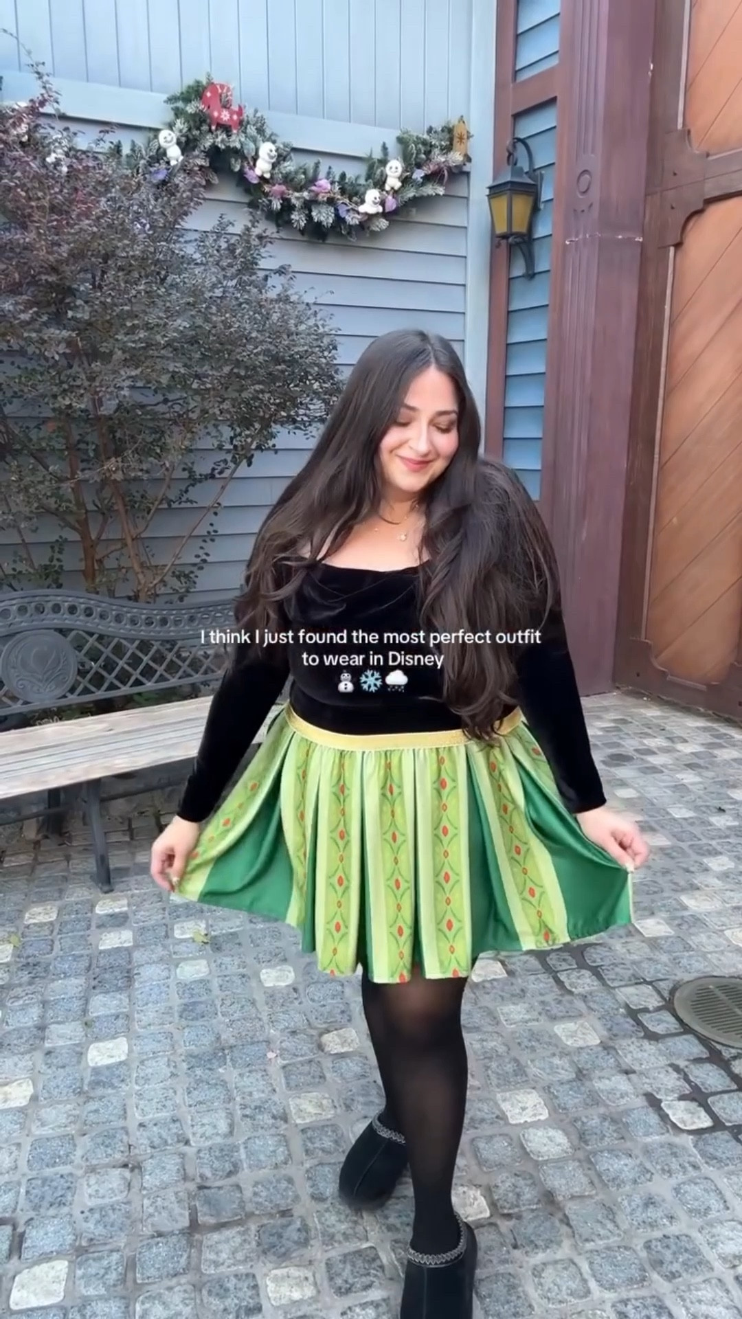 This might be my favorite outfit for the Disney parks ever! And honestly it was so comfy too! I love Frozen and  Anna’s outfit is just my favorite! 

I’ll have my whole look linked on my shop my! 

@uniquevintage @rockcityskirts @disneyparks @disney @thedisneybound @disneystudios @disneystyle 
•
•
#disneybound #disneyoutfit #frozenoutfit #disneygirl #disneystyle #disneyfrozenanna #disneyfashion #disneyaesthetic