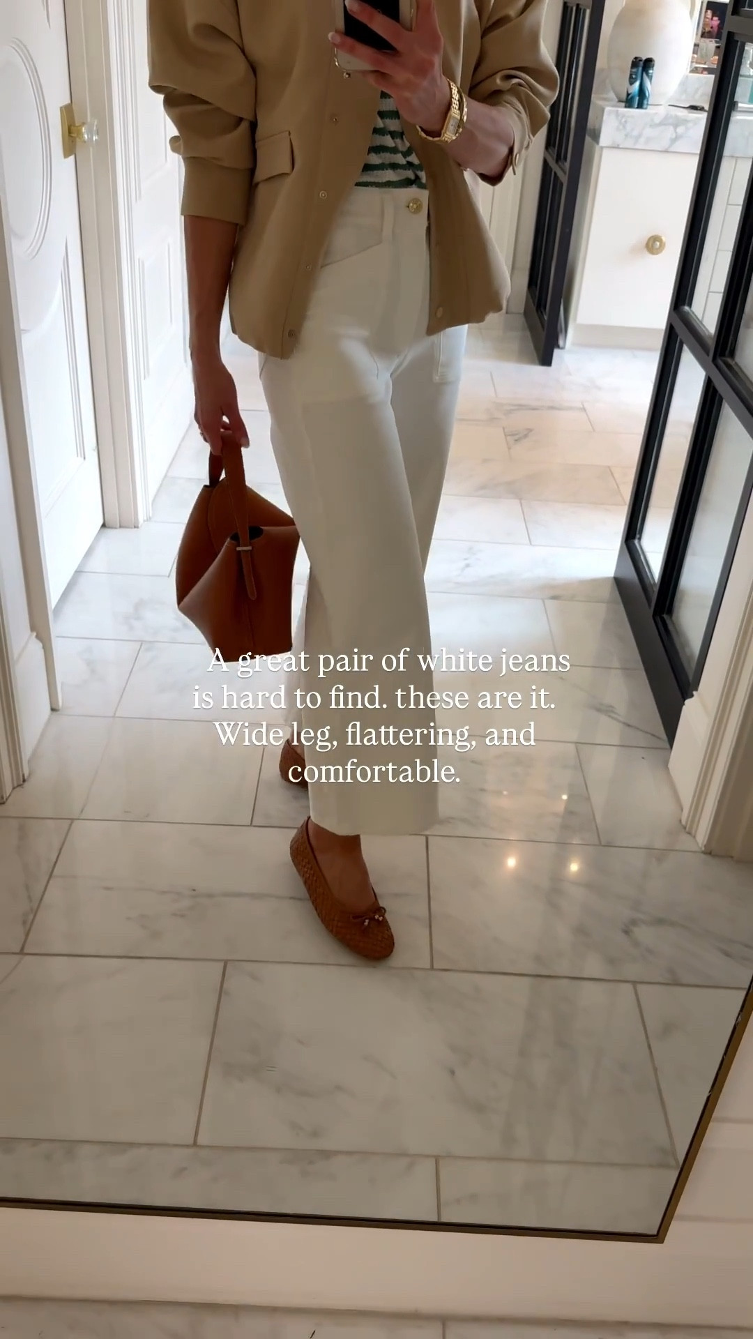 Found these white jeans fully in stock! I'm 5'7 wearing size 25.

#LTKootd