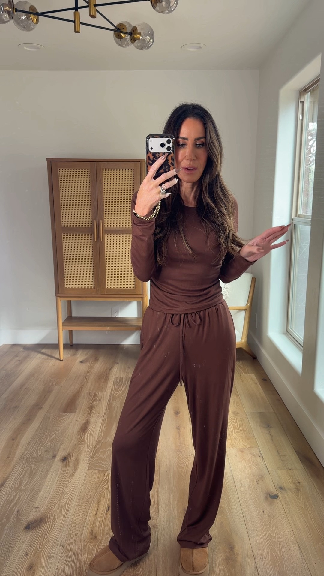 This amazon lounge set is incredible…you will want to live in! Size xs I’m 5’5”