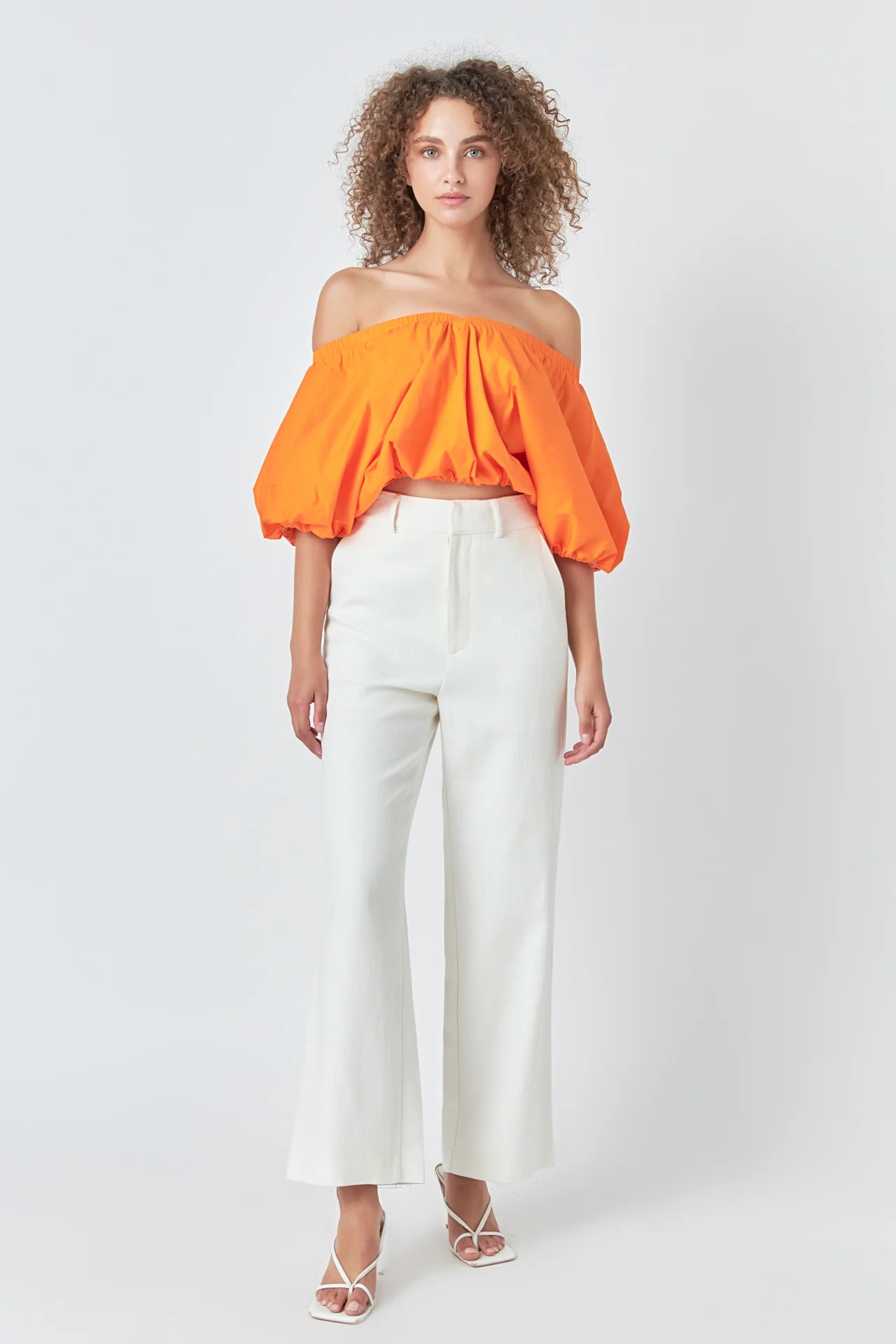 Cropped V-neckline Puff Top | Endless Rose