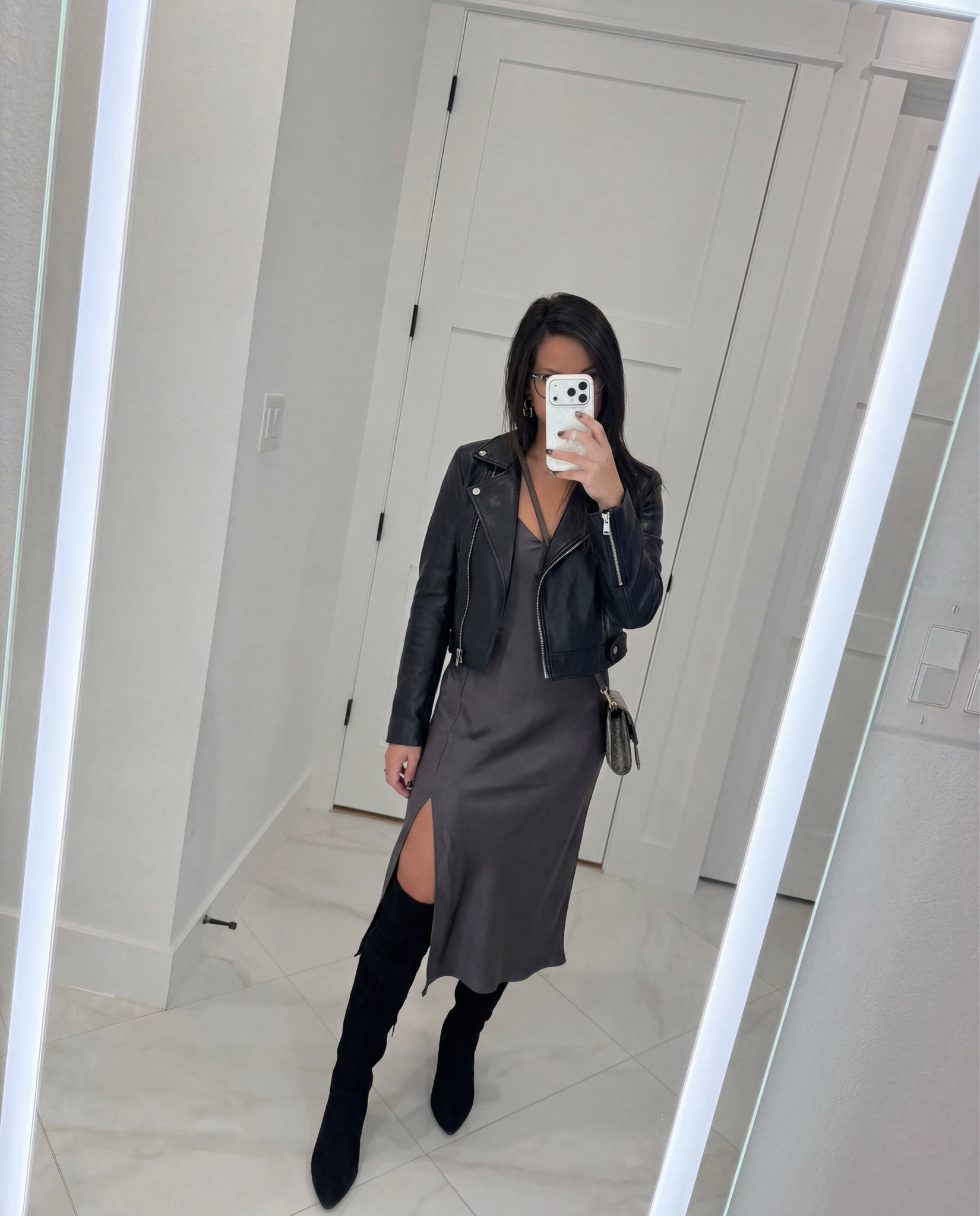 Can’t go wrong with a dress and thigh highs 🖤🤍

#LTKgrwm #LTKootd #LTKHoliday
