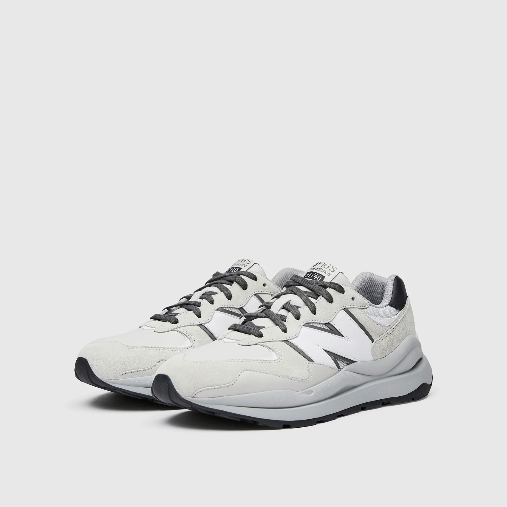 FIGS | New Balance 5740 Unisex - White | FIGS