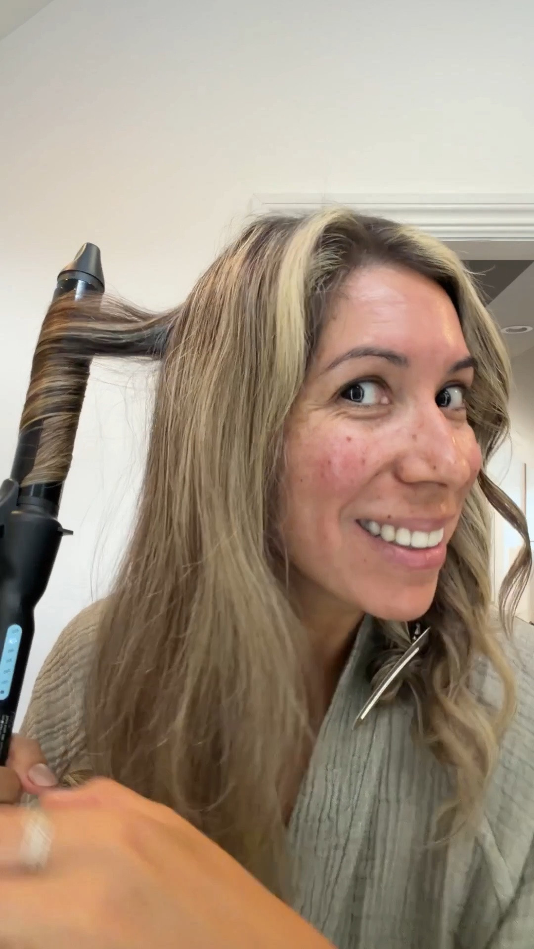 Getting ready for LTK NYFW… curls in progress and a little girl chat in my new favorite robe from @The Loomia.🤎 

Linking the Bio Ionic curling iron I used for this look!

#LTKNYFW #LTKBeauty #LTKootd