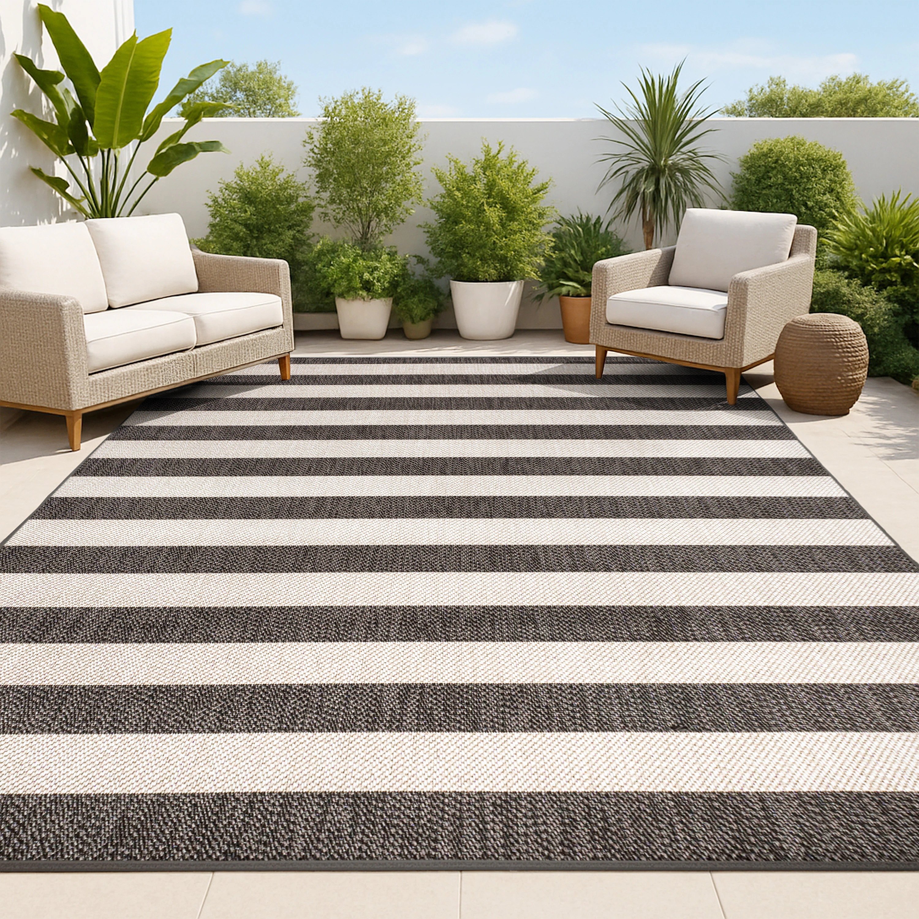 JONATHAN Y SANTA MONICA Negril Two-Tone Wide Stripe 4 x 6 (ft) Loomed Polypropylene Black/Beige Rectangular Indoor/Outdoor Stripe Mid-Century Modern | Lowe's