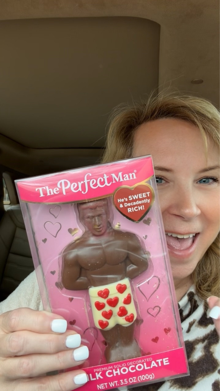 I finally found the perfect man at CVS…

He’s sweet.
He’s rich.
He doesn’t talk back.
And he melts when I give him attention. 😌🍫

Run — don’t walk — to CVS and grab your chocolate man…
and everything else you need for Valentine’s Day 💘💐💌

#LTKdayinmylife #LTKValentine #LTKmomlife
