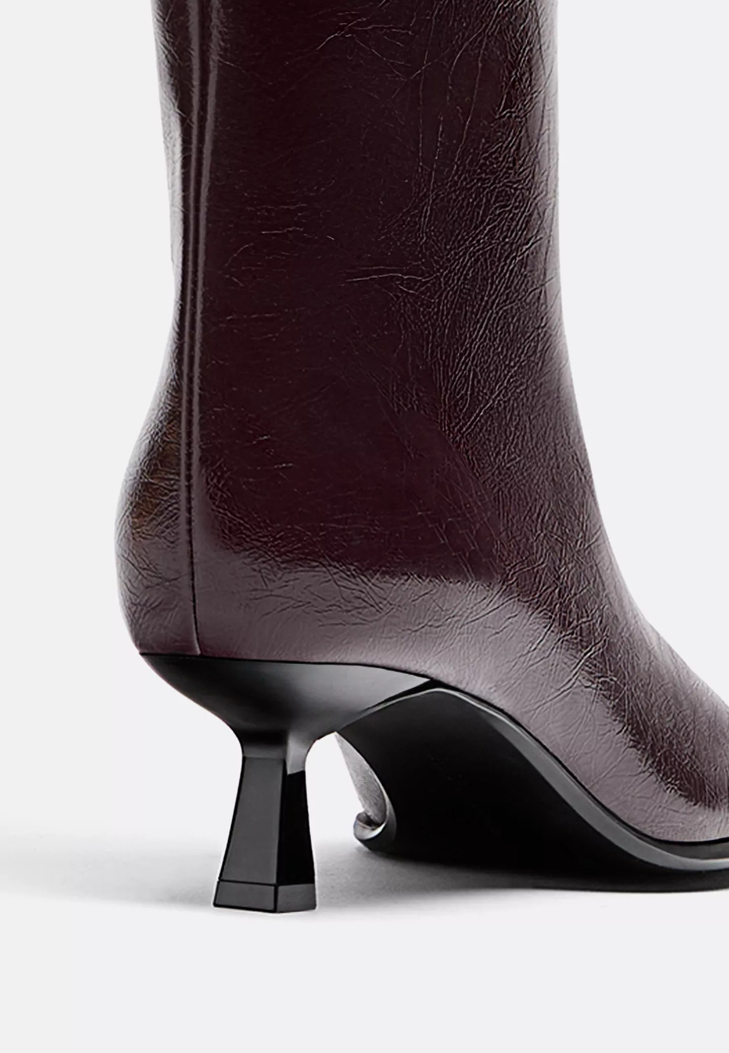 Kitten heel boot - Women's fashion | Stradivarius United Kingdom | Stradivarius (UK)