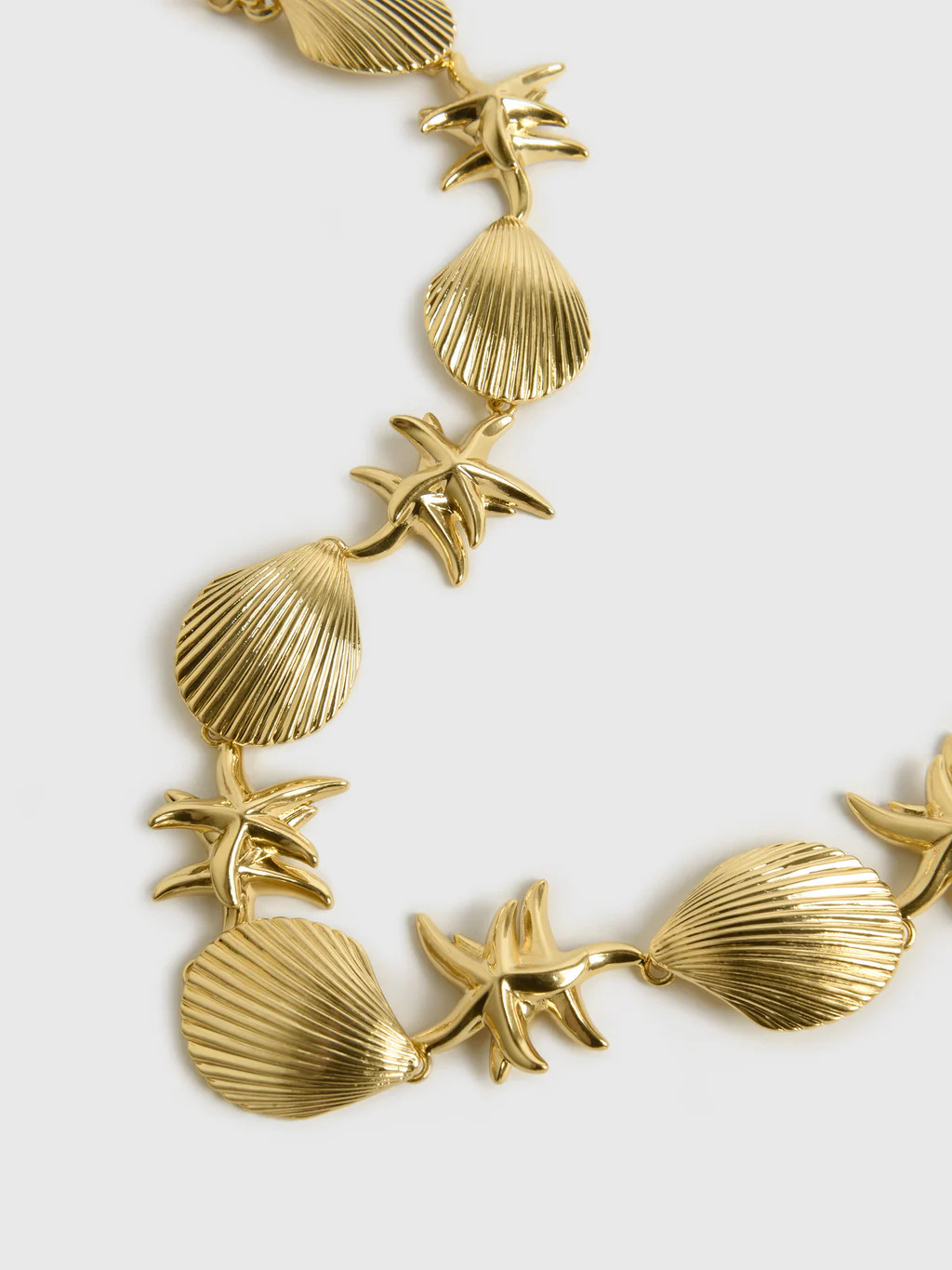 Poolside Shell & Starfish Necklace | Saint Bernard