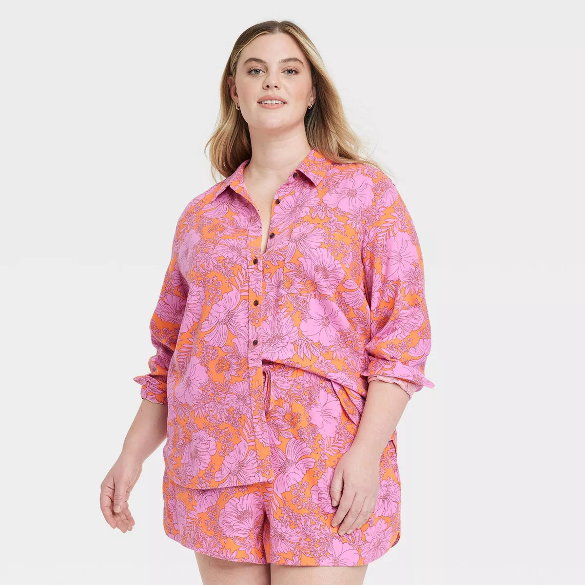 Women's Linen Long Sleeve Collared Button-Down Shirt - Universal Thread™ | Target