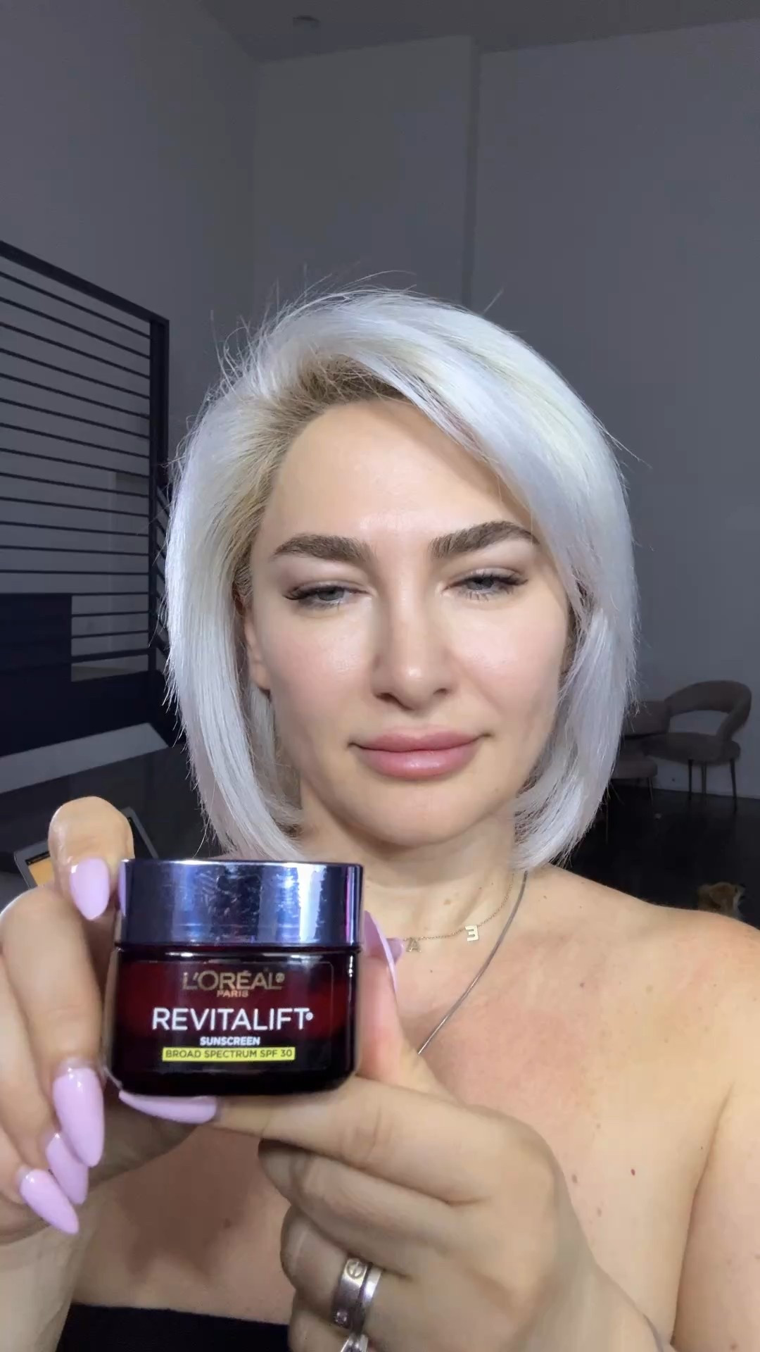 Makeup tutorial for you 😉 comment LINK and I’ll DM you the links of the products👇 
Sunscreen @lorealparis 
Set sirum @dalba_piedmont 
Skin tint @fentybeauty 
Concealer @iliabeauty 
Eyeshadow @esteelauder 
Highlighter @facesbyrob 
Brushes @morphebrushes 
Blush @chanel.beauty 
Lipstick @sephora 
Mascara @tartelettepatisserie 
Powder @hudabeauty 
Lip contour @hudabeauty 
Gloss @nyxcosmetics 

#MakeupTutorial #MakeupReel #BeautyReels #MakeupTransformation #GlowUp #GRWM #BeforeAndAfter #BlendAndSlay #MakeupMagic #MakeupGoals #FlawlessFinish #BeautyInfluencer #MakeupContent #BeautyCreator #ViralMakeup