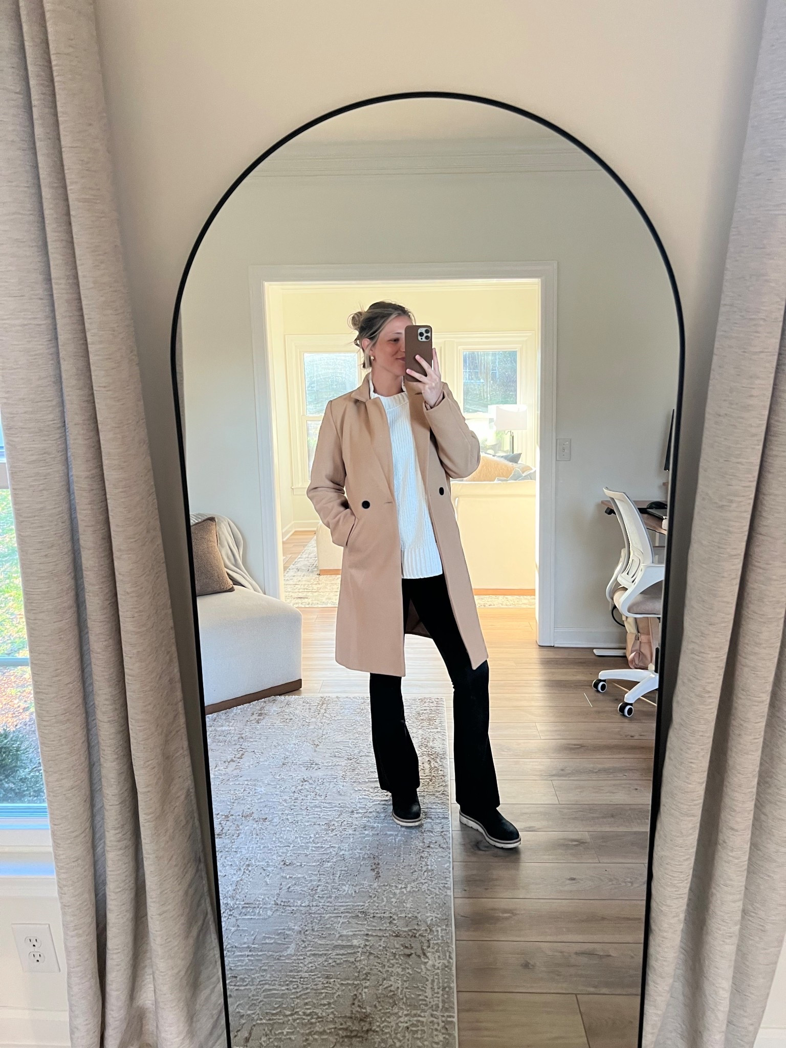 comfy fit for church in colder weather 

#LTKBump #LTKmomlife #LTKSeasonal