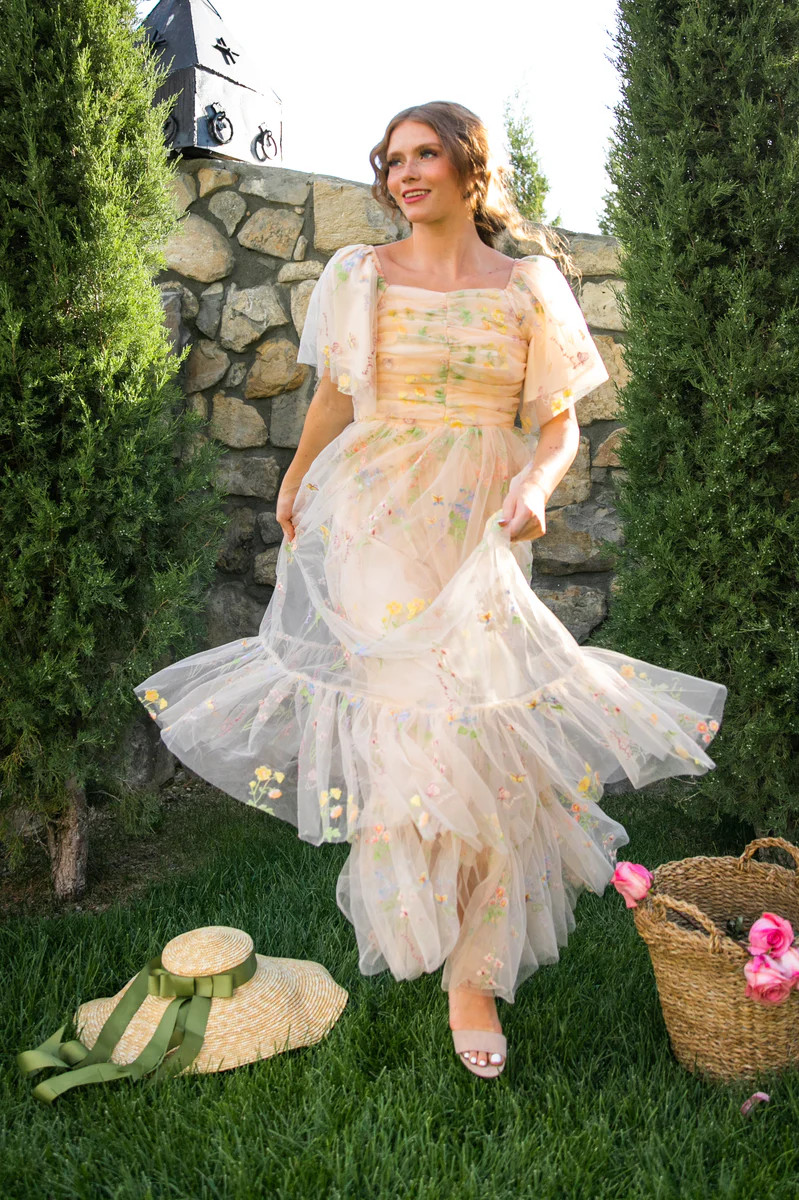 Buttercup Dress | Ivy City Co