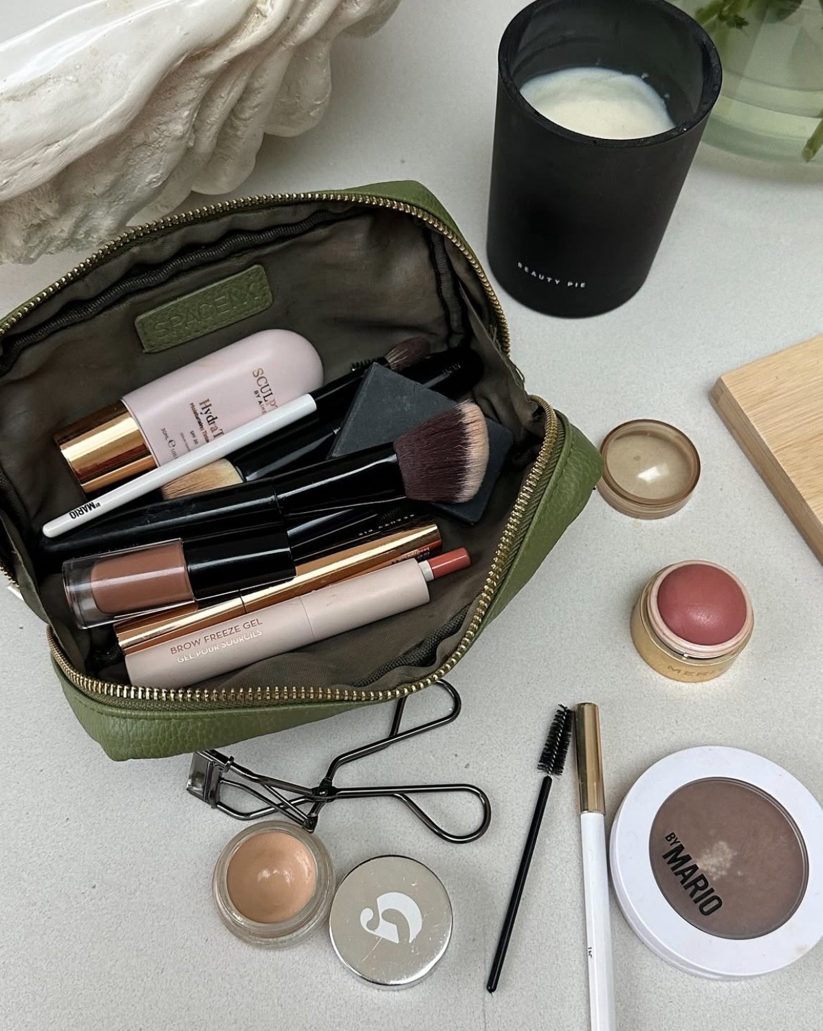 Spring beauty and make up favs 

#LTKspring #LTKbeauty