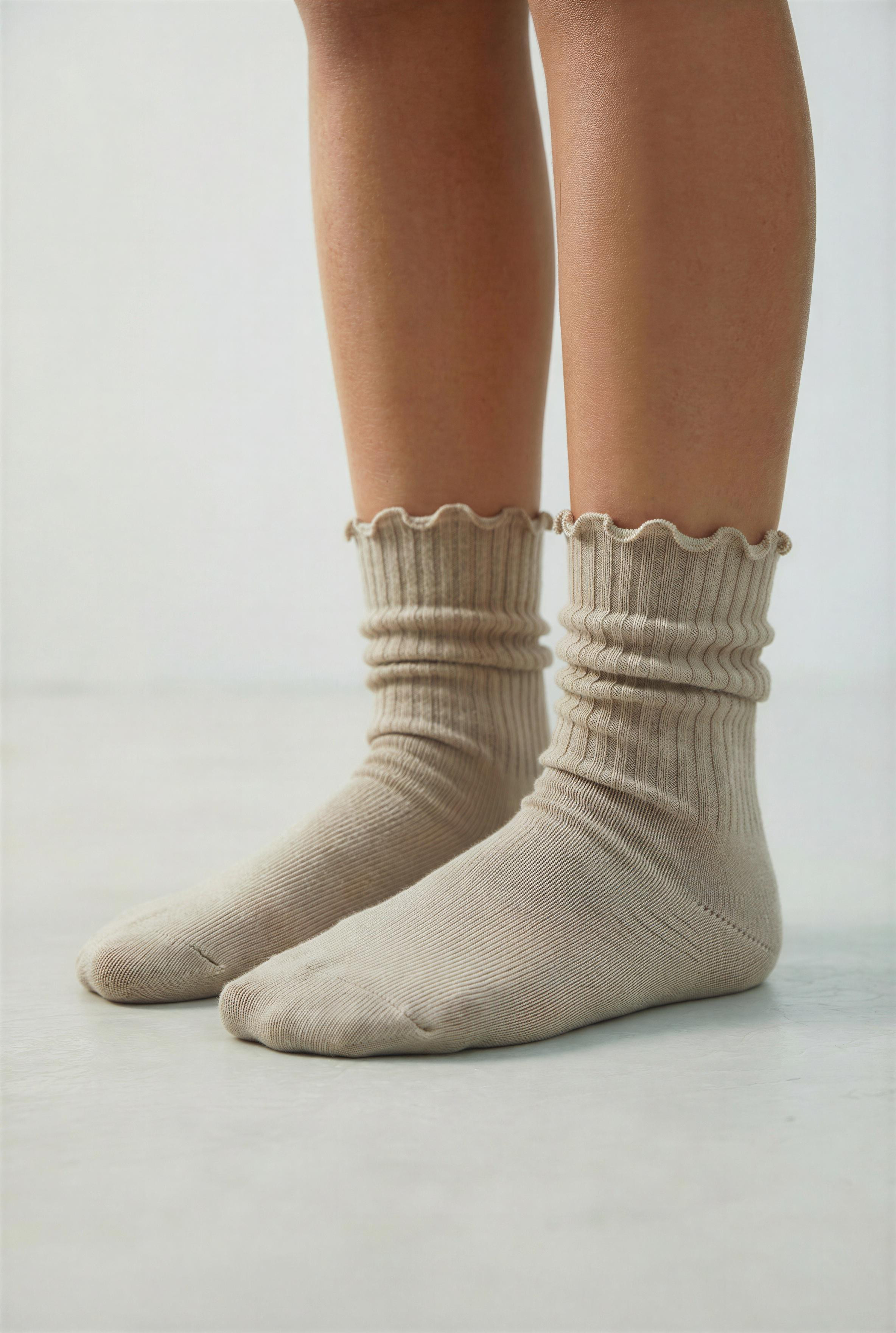 THREE-PACK OF TERRY CLOTH MID-CALF SOCKS | Zara Canada