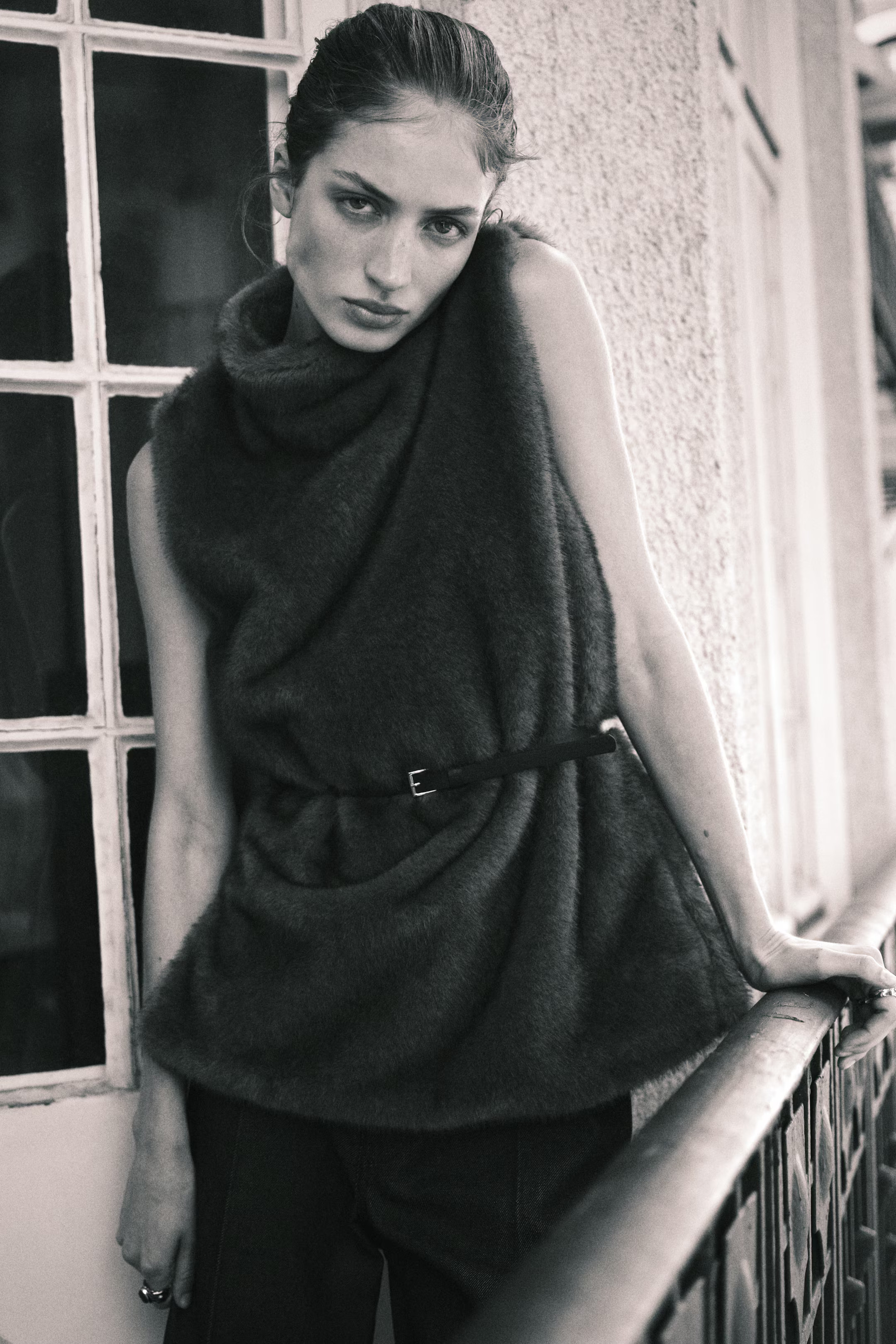 Turtleneck-Top mit Gürtel | H&M (DE, AT, CH, NL, FI)