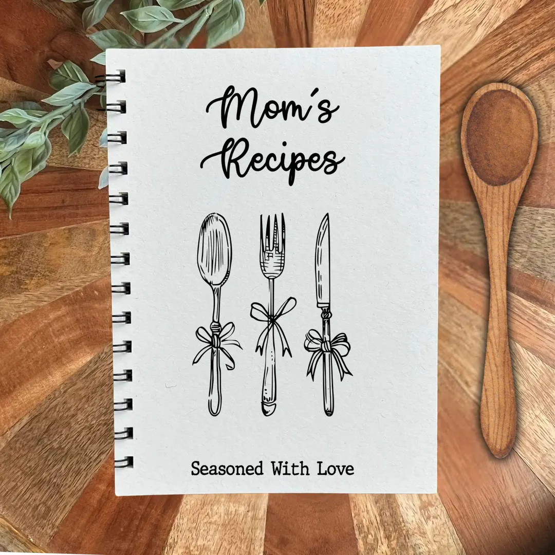 Mom’s Favorite Recipes Book | Personalized Recipe Journal with Recipe Pages | Custom Cookbook | Etsy (US)