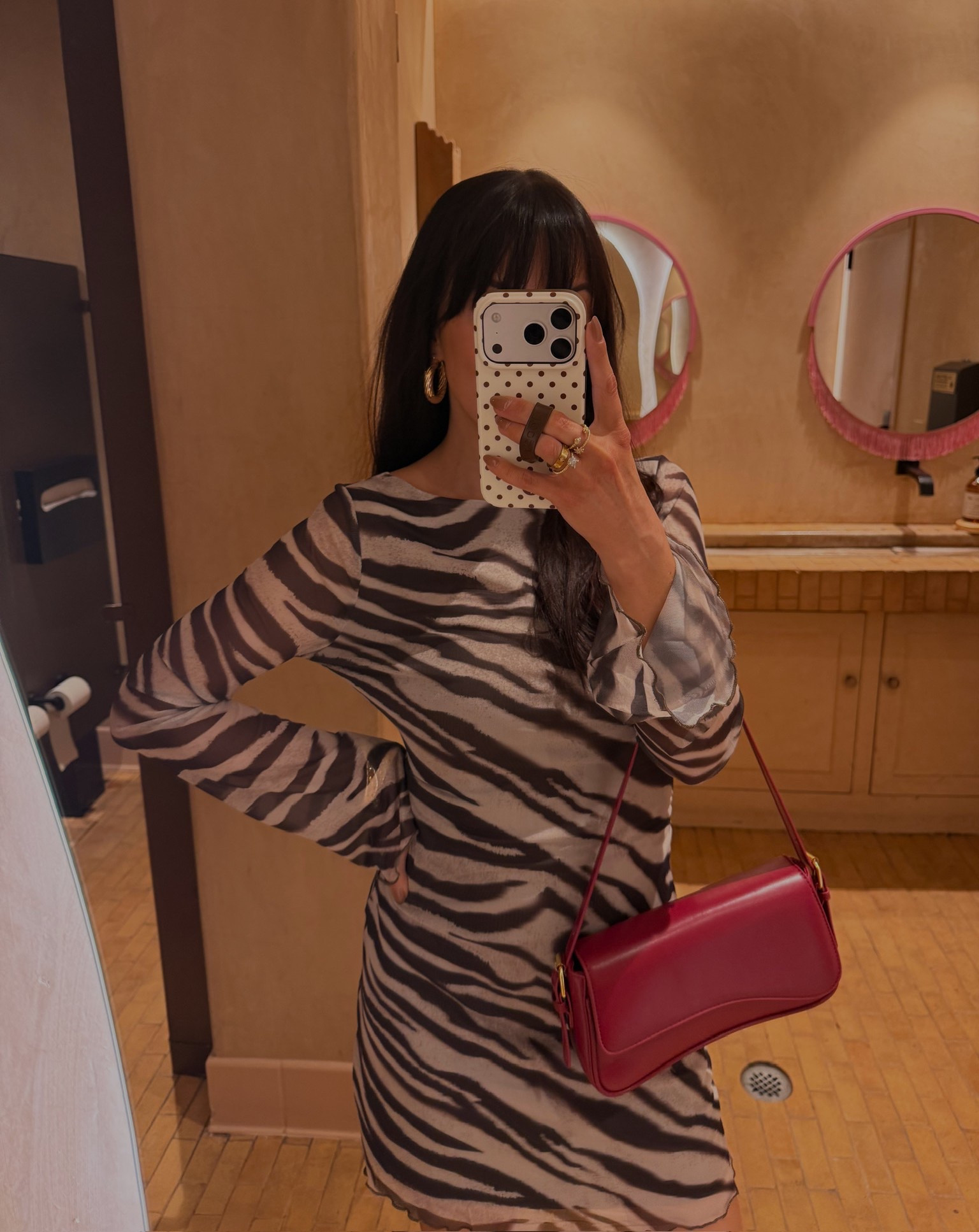 The wild edit dinner look ✨
Red kitten heels + bag

#LTKSeasonal #LTKootd #LTKgrwm