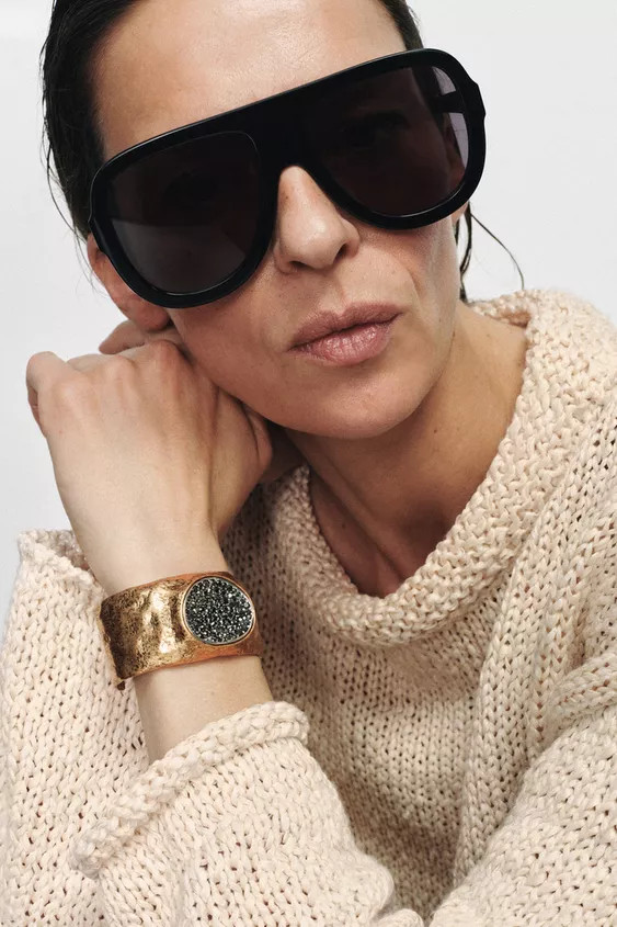 ENGRAVED SHIMMER METAL BRACELET | Zara US