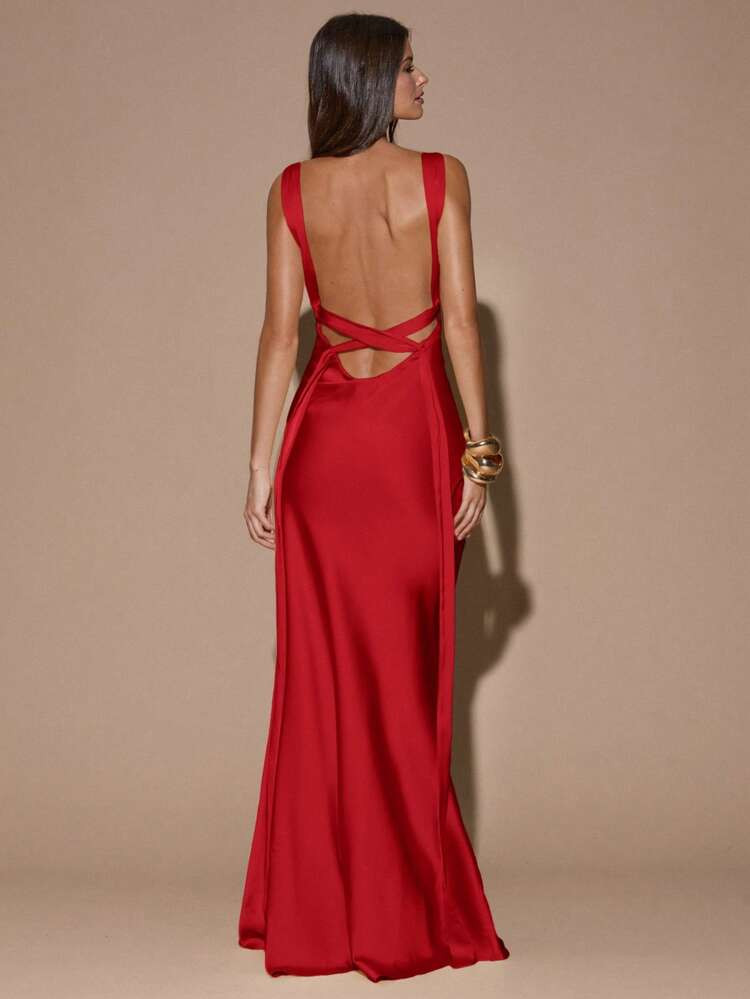 SHEIN BAE Elegant Red Summer Party Dress,Minimalist Deep V-Neck Sleeveless Backless Satin Gown,Formal Cocktail Bridesmaid Birthday Christmas Banquet Dress | SHEIN