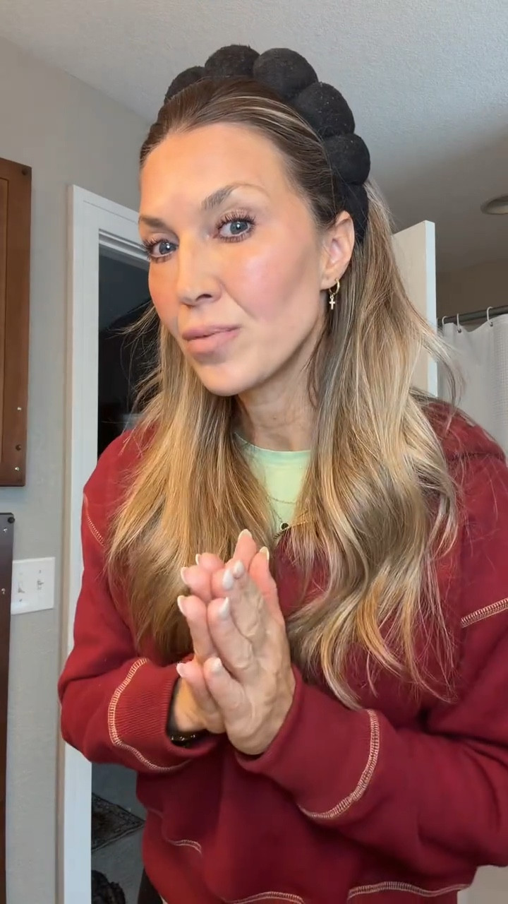 I tried out the new Magic Skin Changing Foundation from Vima Cosmetics! 



#LTKSaleAlert #LTKgrwm #LTKBeauty