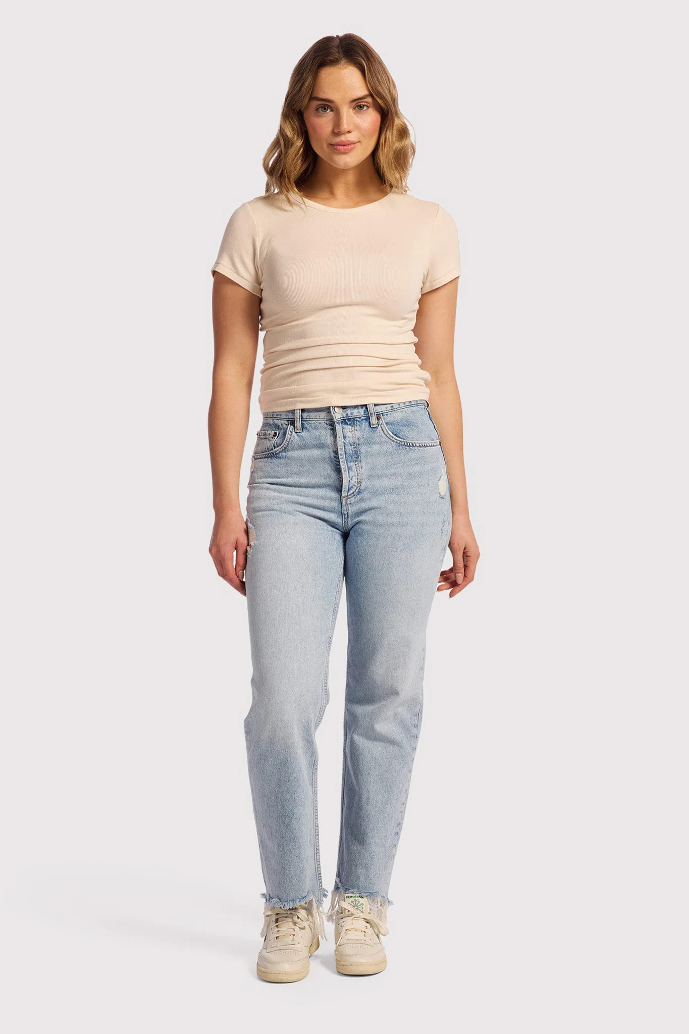 Slinky Rib
      
    
  
  Tee | nuuds