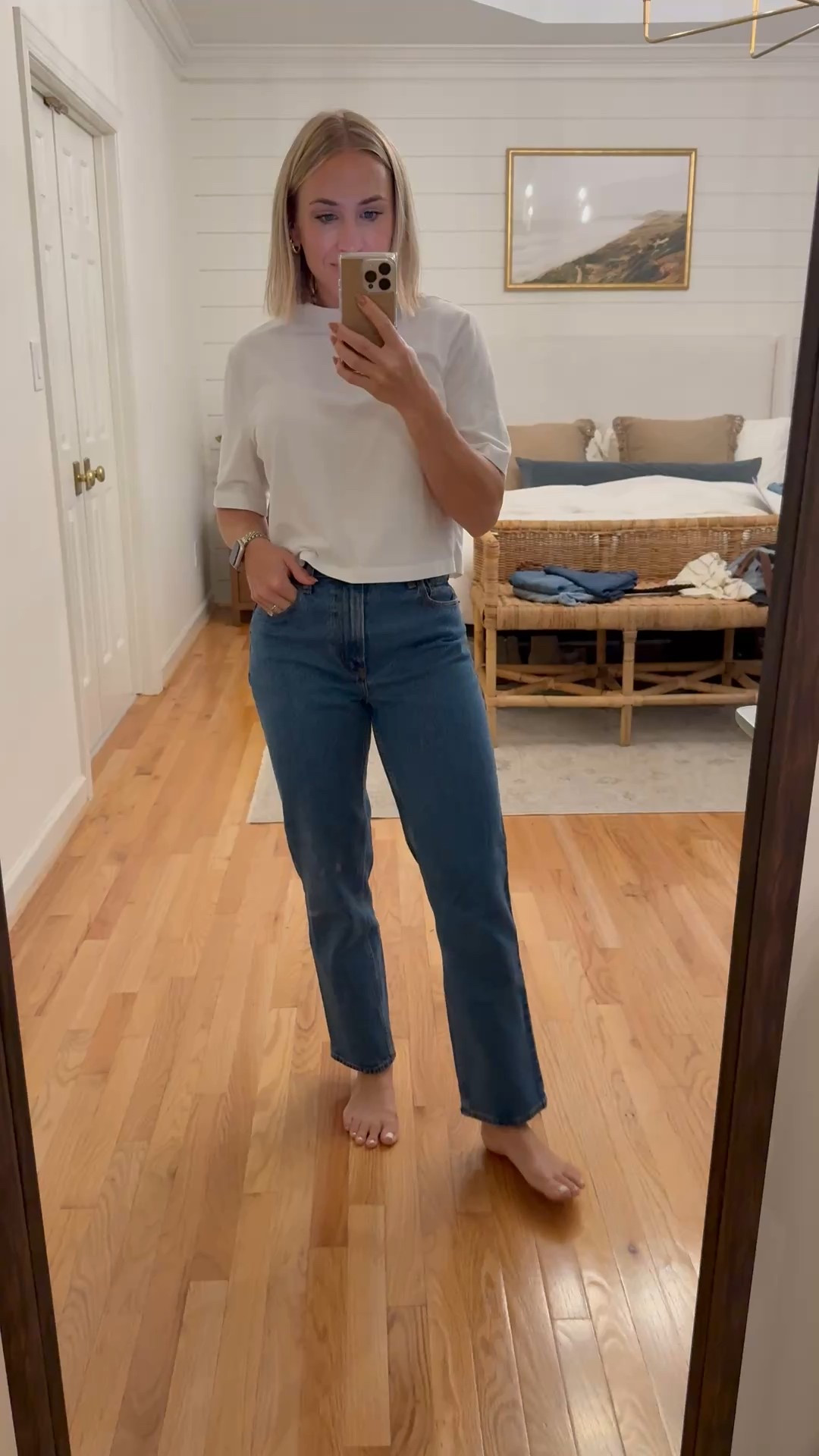 Abercrombie denim 
Ultra high rise 90s straight
Color: dark marble
True to size 

#LTKFallSale #LTKSaleAlert #LTKStyleTip