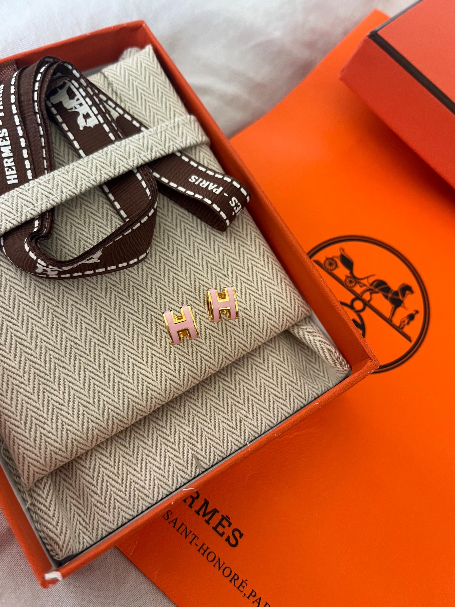 Designer inspired H earrings🧡

#LTKsale #LTKstyletip #LTKsummer